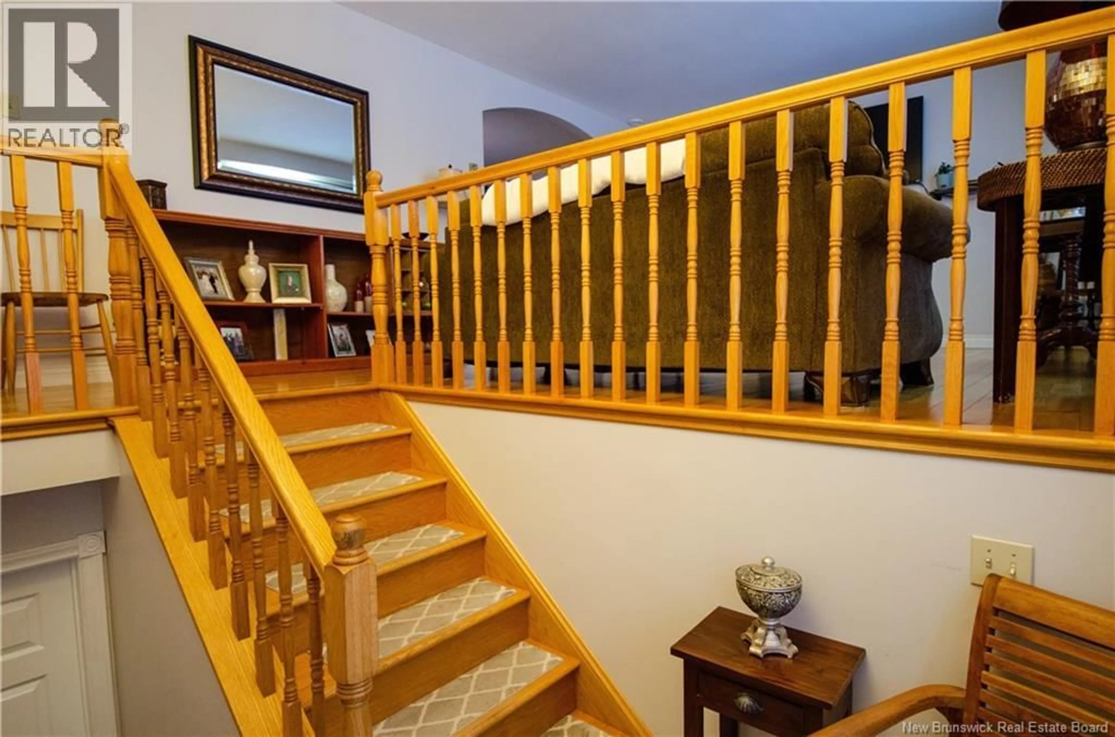 Stairs for 77 SANDALWOOD CRESCENT, Saint John New Brunswick E2M5L2