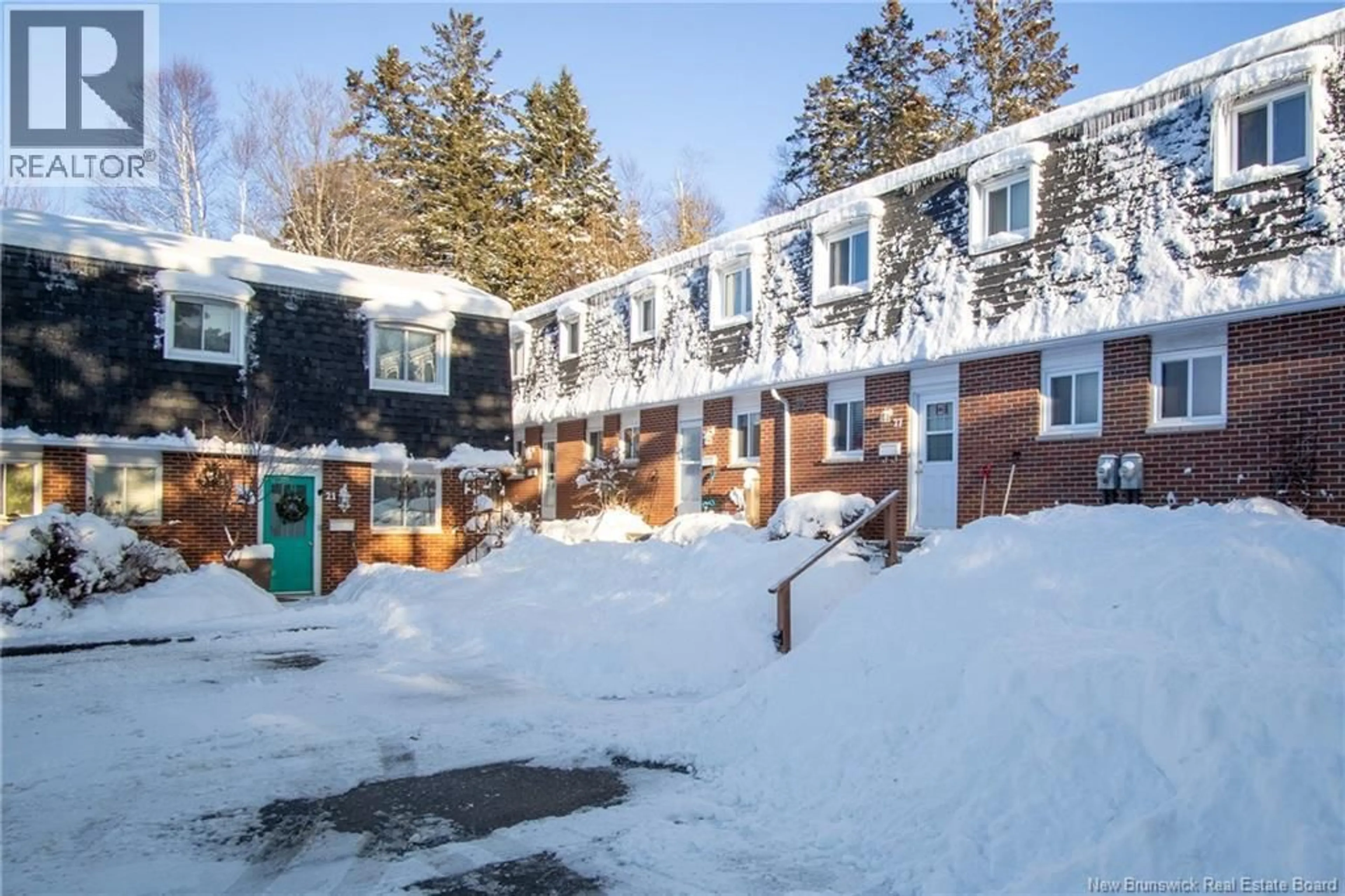 Patio, street for 23 PARKDALE AVENUE, Rothesay New Brunswick E2E3P2