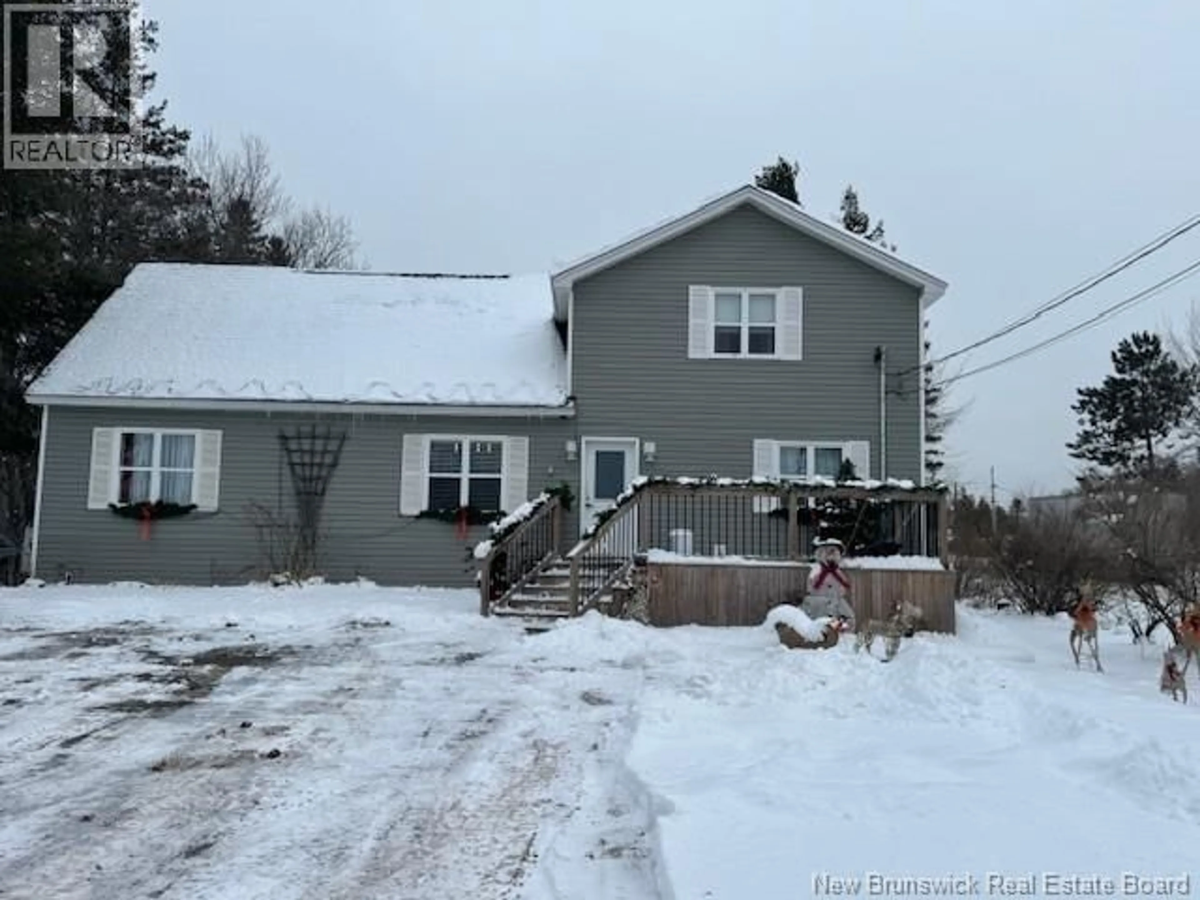 A pic from outside/outdoor area/front of a property/back of a property/a pic from drone, street for 66 RENFREW STREET, Petitcodiac New Brunswick E4Z4S8
