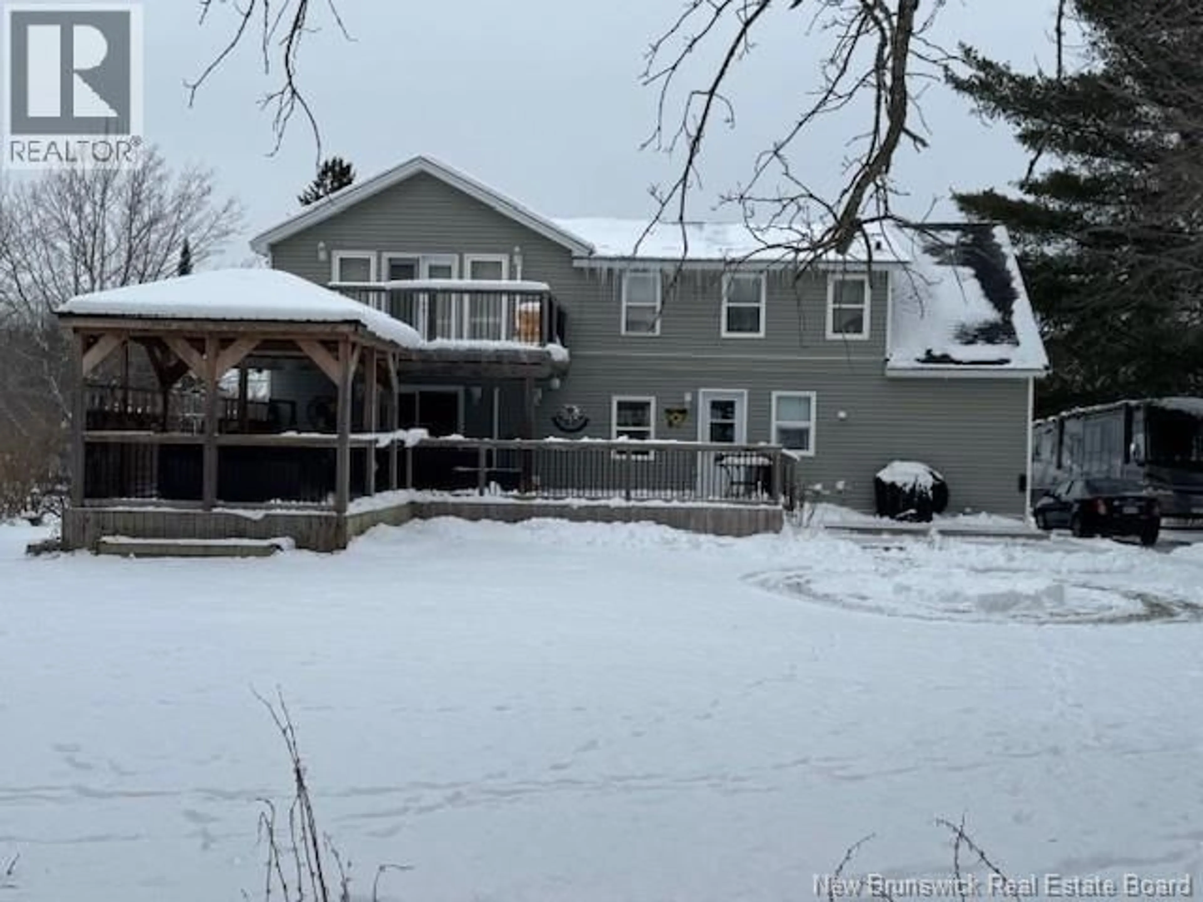 A pic from outside/outdoor area/front of a property/back of a property/a pic from drone, unknown for 66 RENFREW STREET, Petitcodiac New Brunswick E4Z4S8