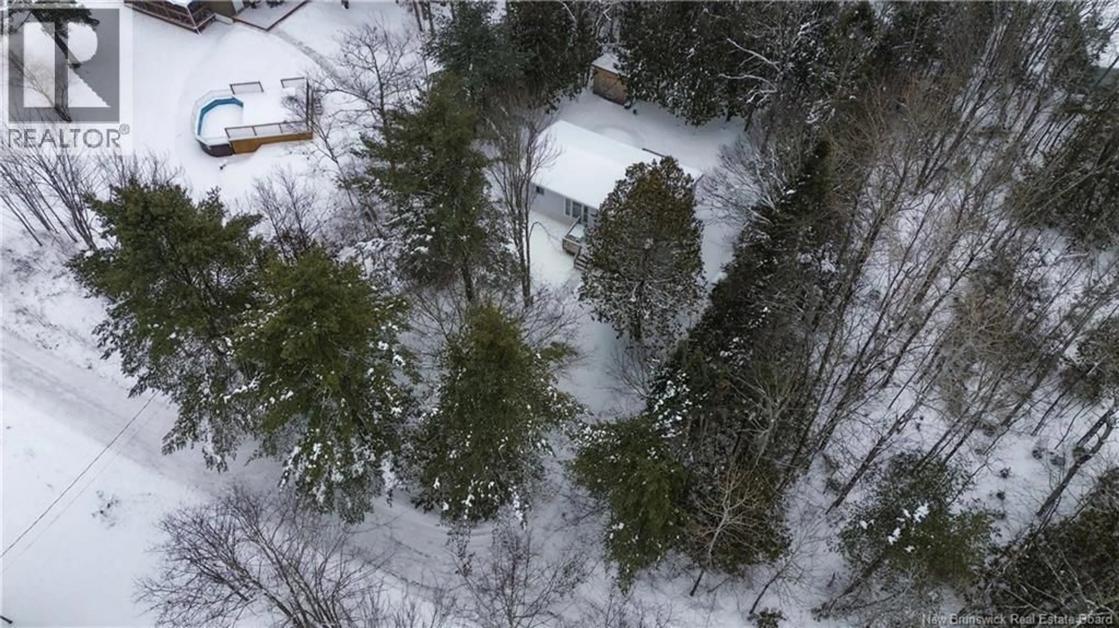 A pic from outside/outdoor area/front of a property/back of a property/a pic from drone, unknown for 11 CROMWELL ROAD, Cambridge-Narrows New Brunswick E4C1W7
