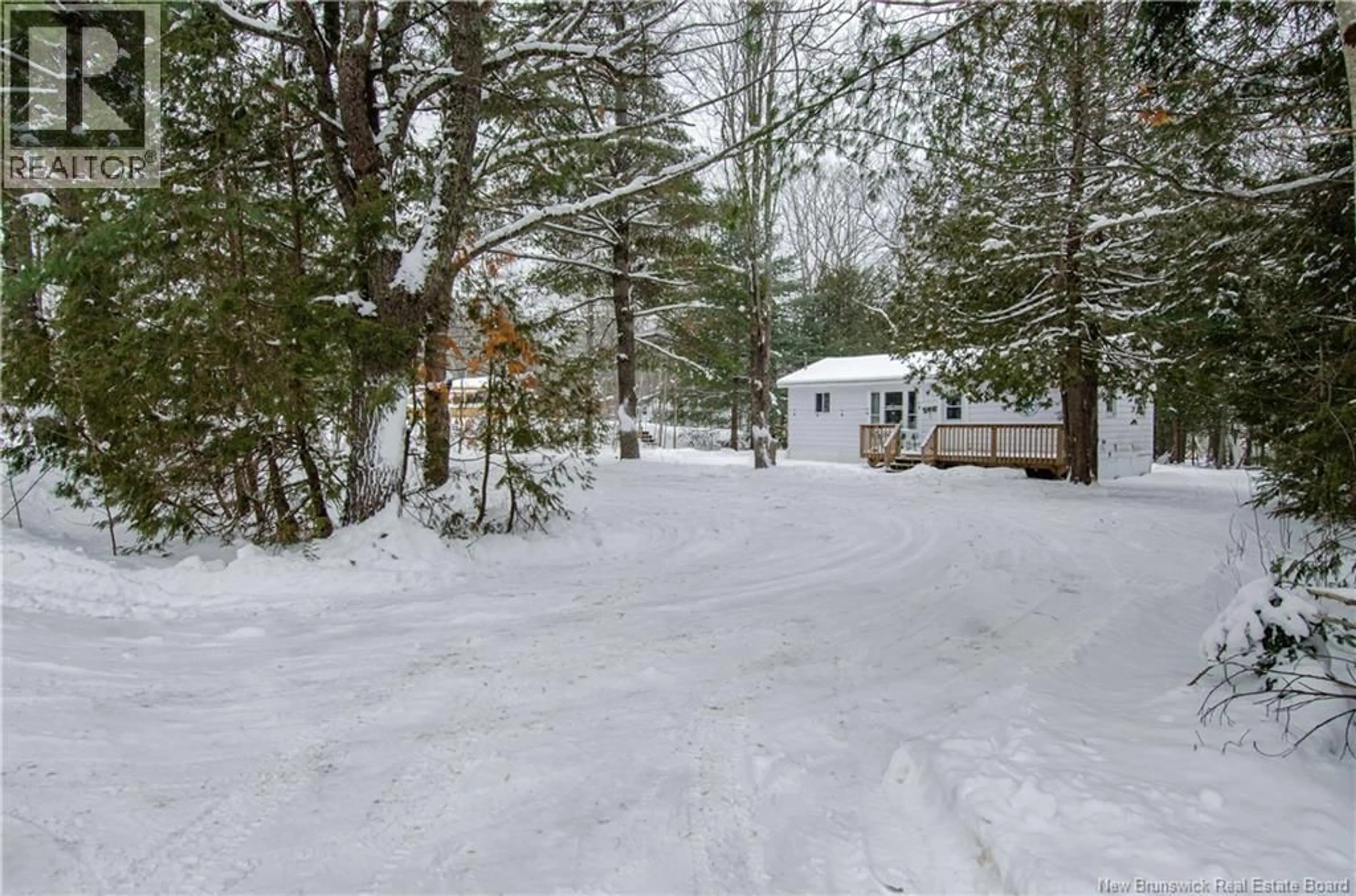 Shed for 11 CROMWELL ROAD, Cambridge-Narrows New Brunswick E4C1W7