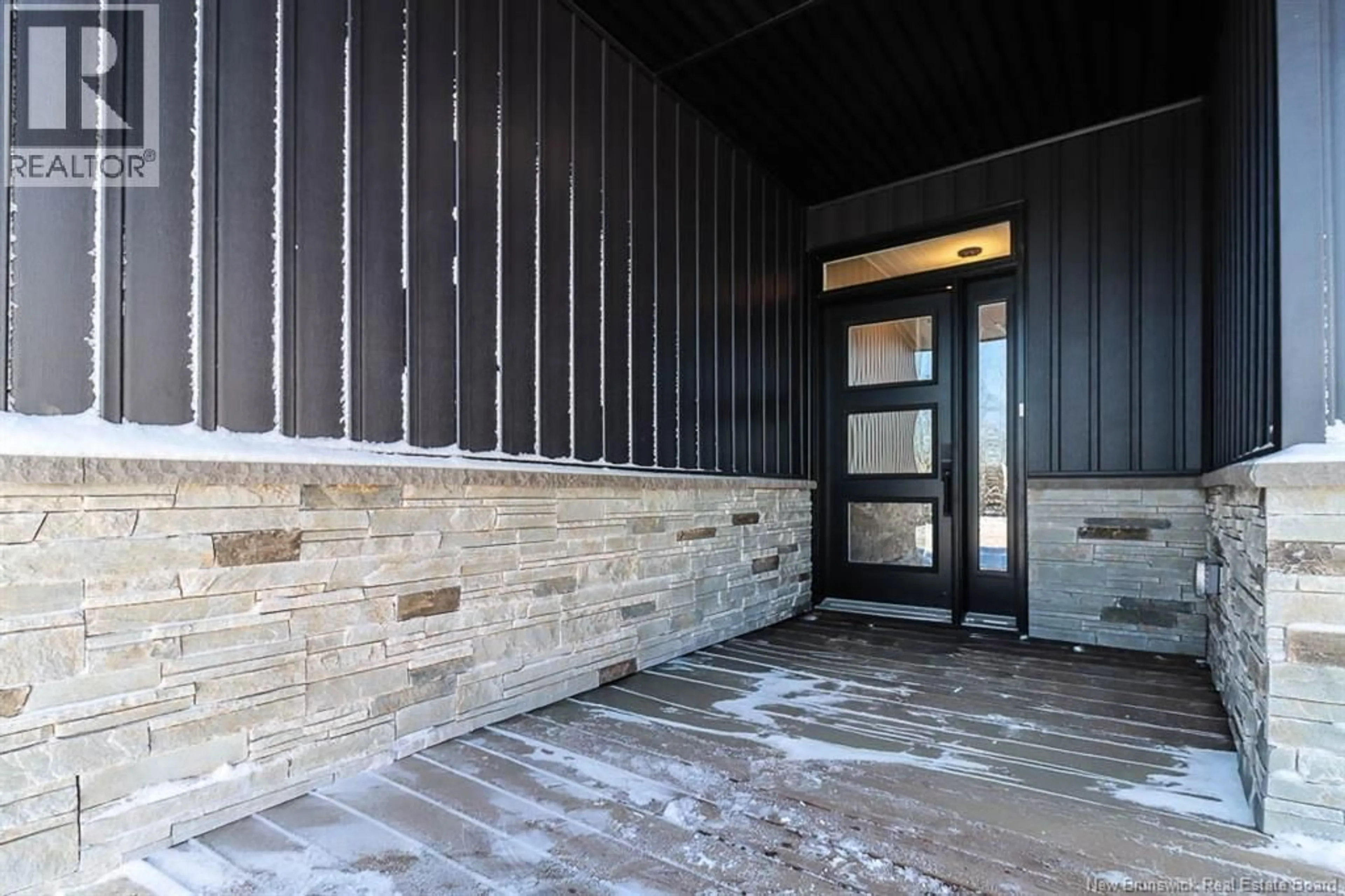 Indoor entryway for 57 SLEEPY HOLLOW LANE, Quispamsis New Brunswick E2G2C6