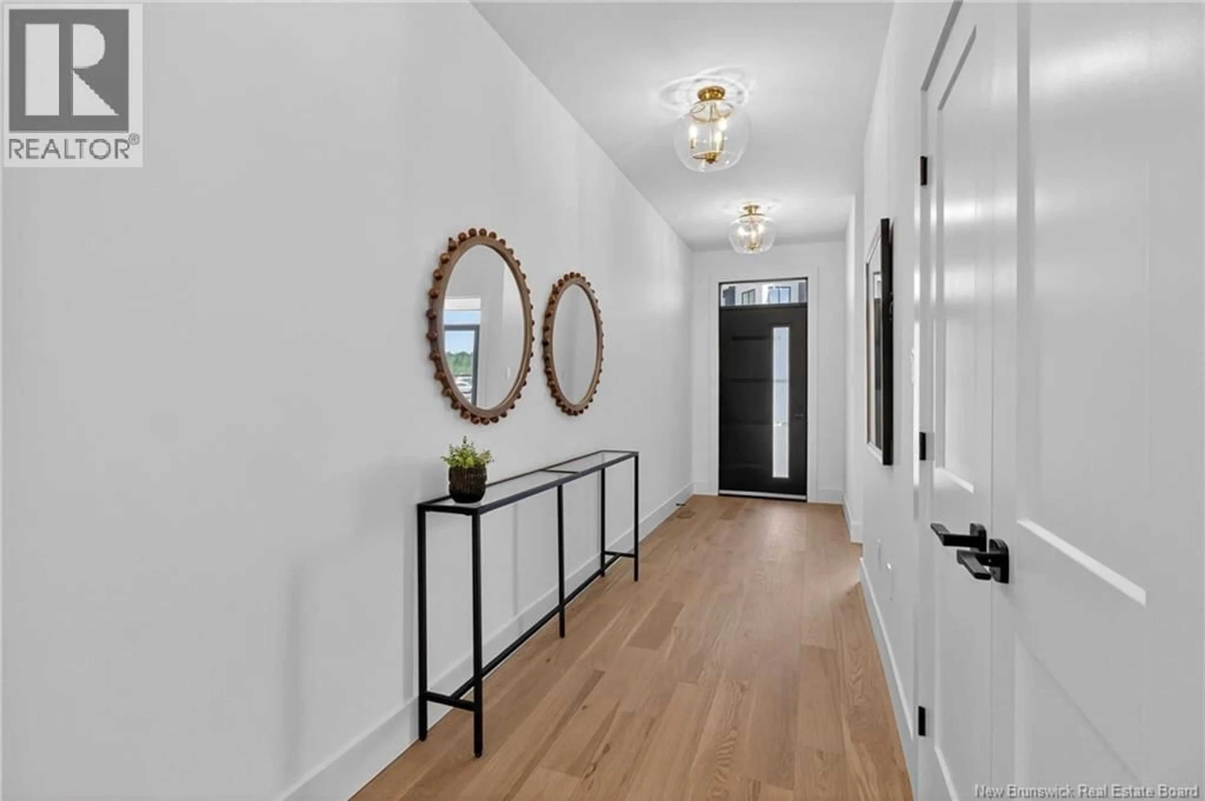 Indoor entryway for 43 MURRAY AVENUE, Dieppe New Brunswick E1K0C8