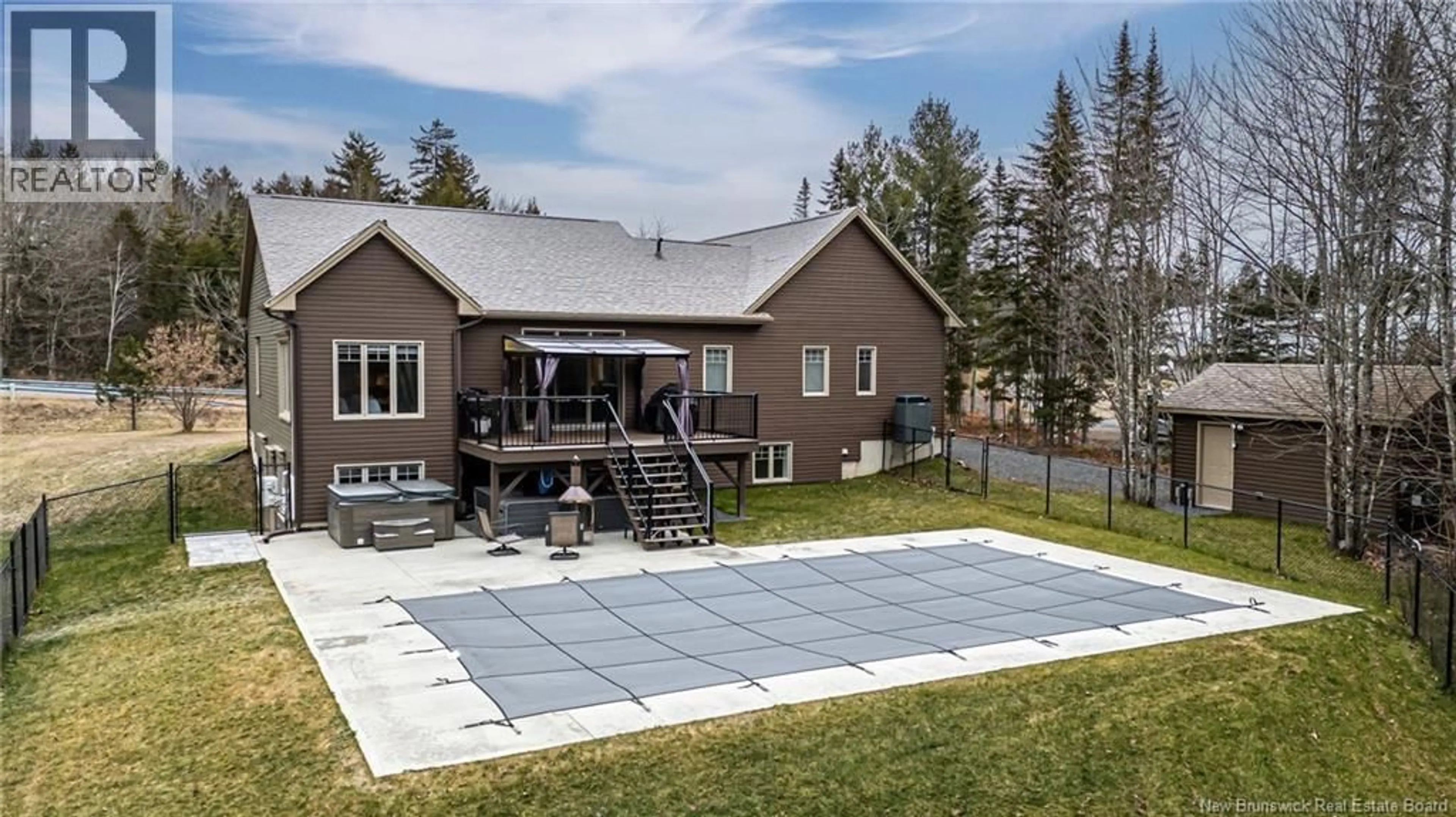 Patio, unknown for 17 HANNAH CRESCENT, Killarney Road New Brunswick E3A0H4