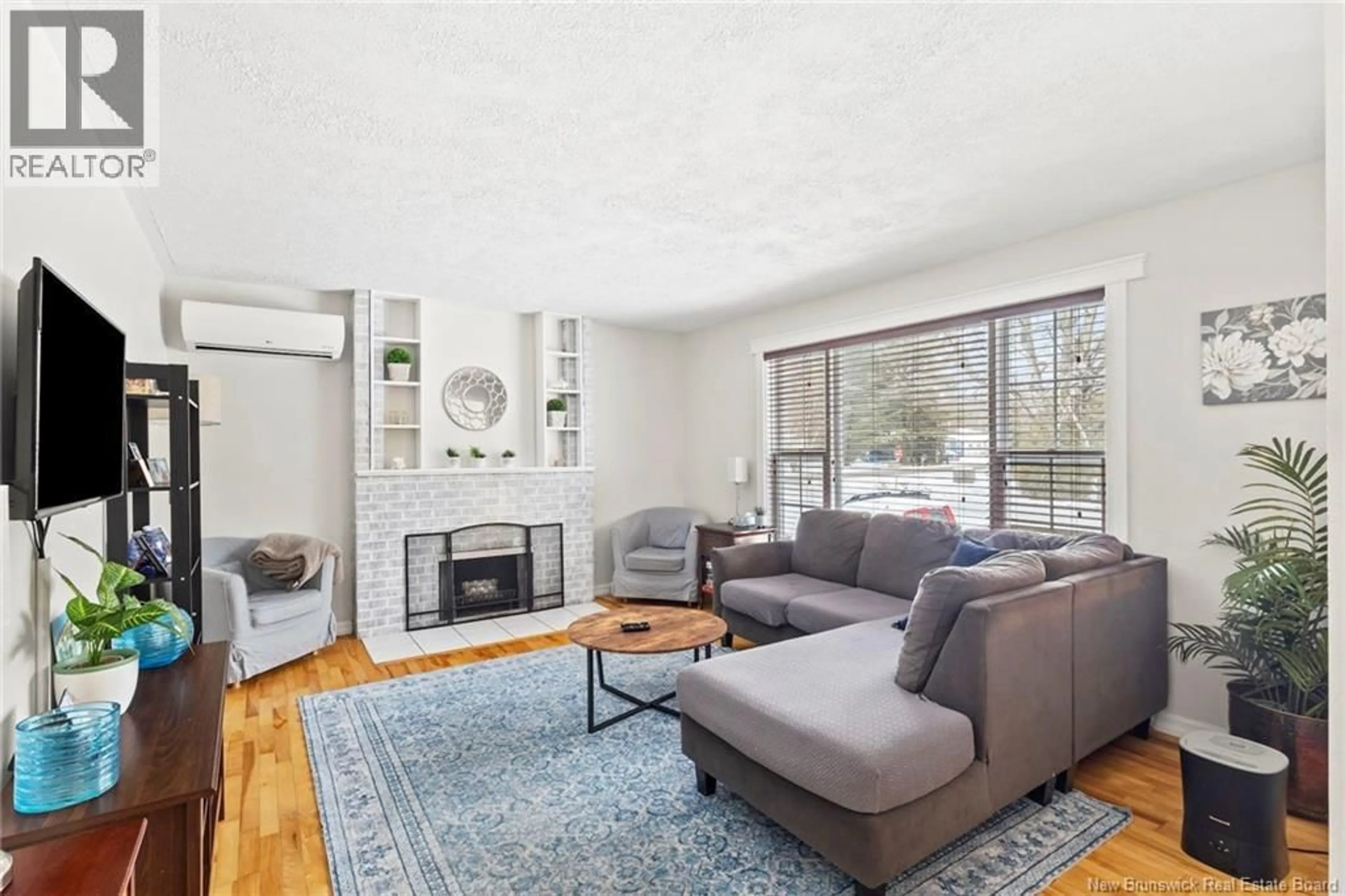 Living room with furniture, unknown for 9 CURRIE AVENUE, Burton New Brunswick E2V3K6