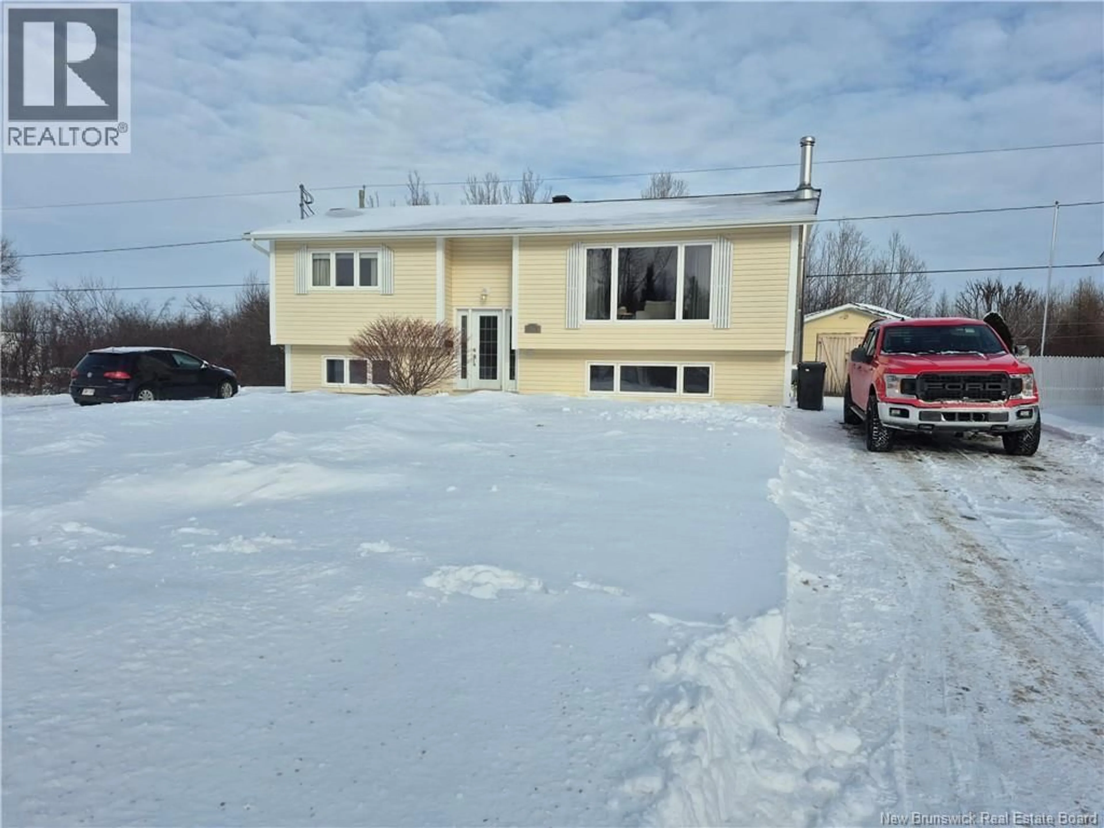 Unknown for 2045 BRIDEAU, Bathurst New Brunswick E2A6E3