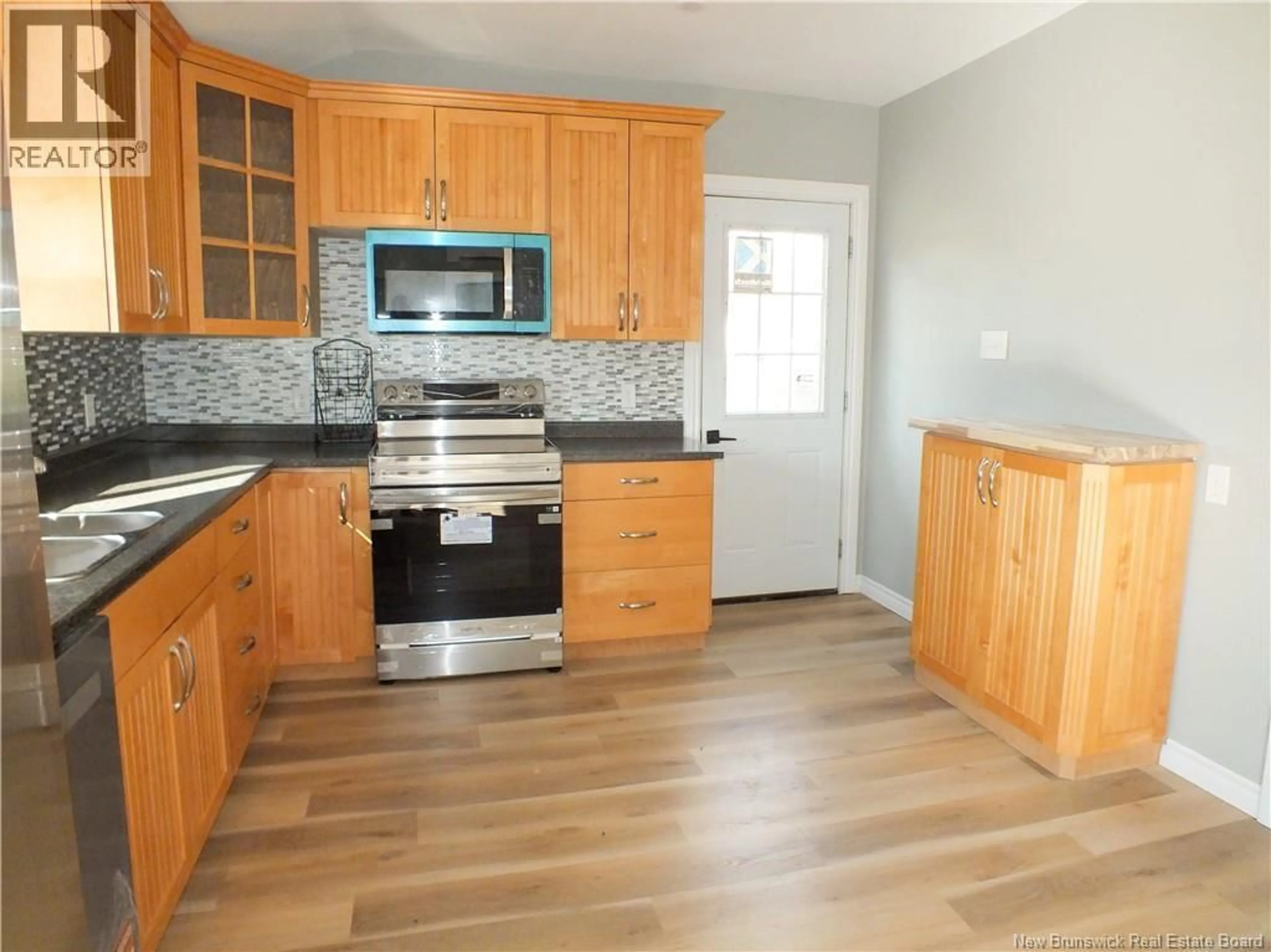 Standard kitchen, unknown for 195 OAKLAND ROAD, Oakland New Brunswick E7L2W7