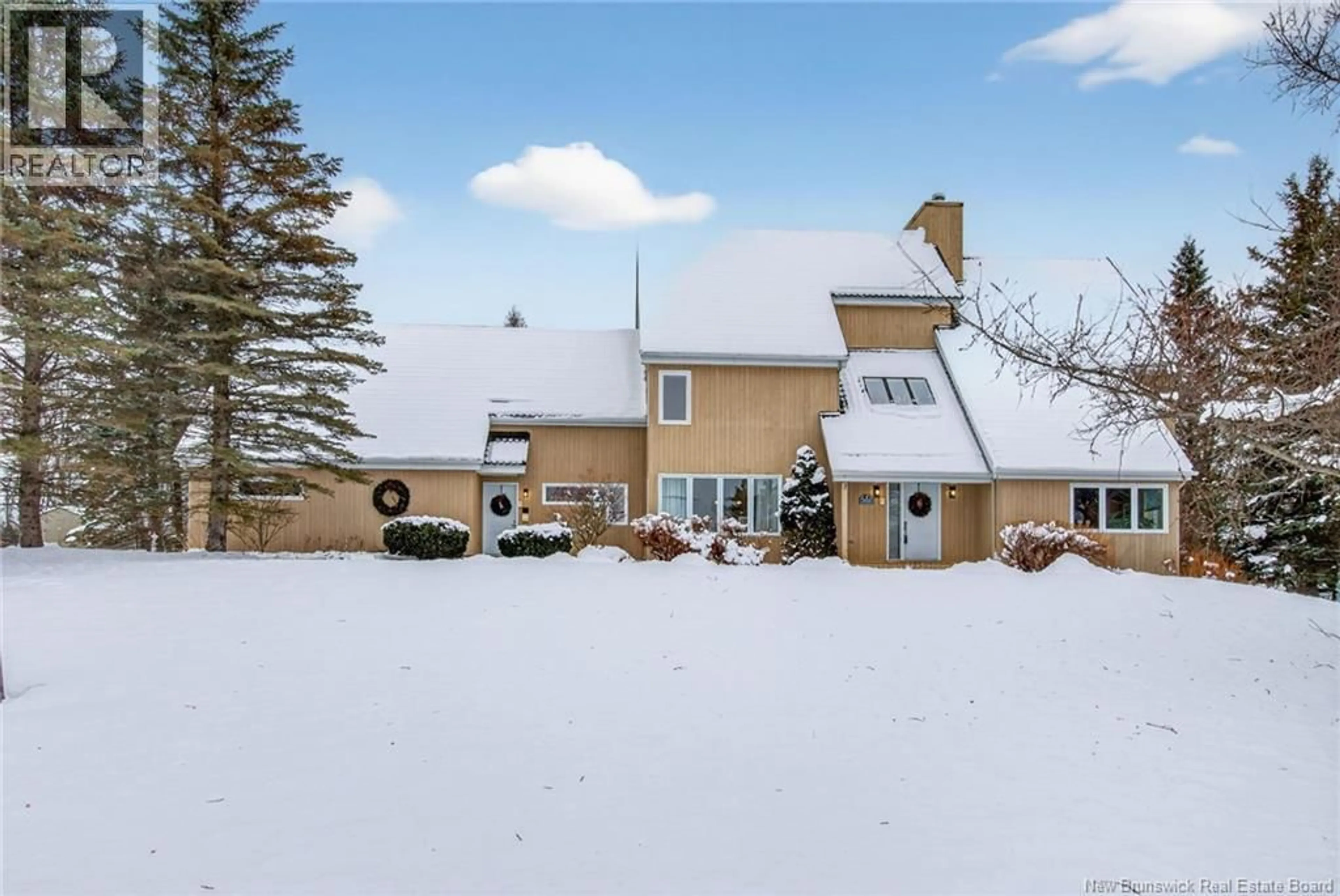 Unknown for 353 LAVOIE STREET, Dieppe New Brunswick E1A6R8