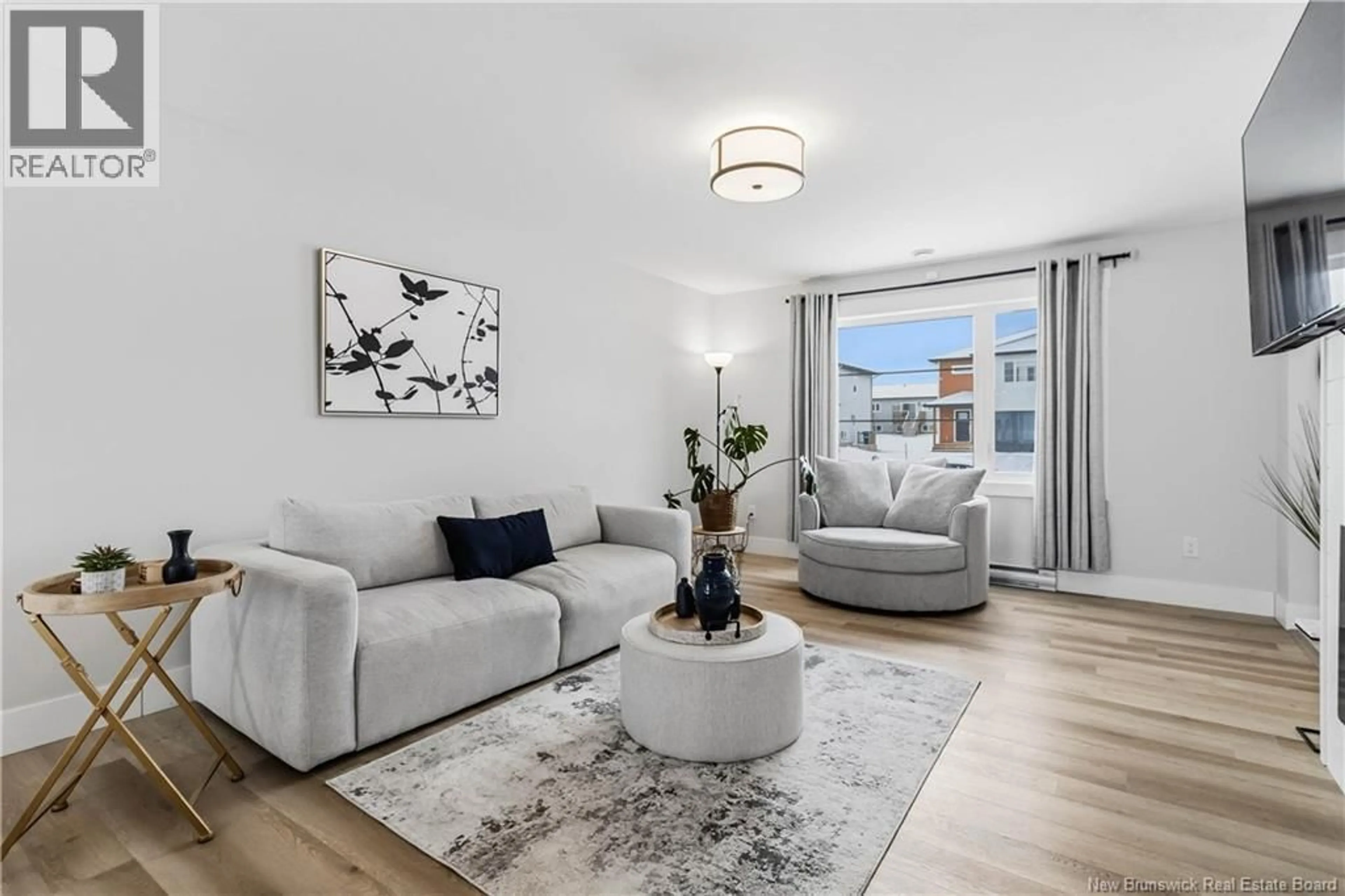 Living room with furniture, unknown for 293 LORETTE, Dieppe New Brunswick E1A8M4