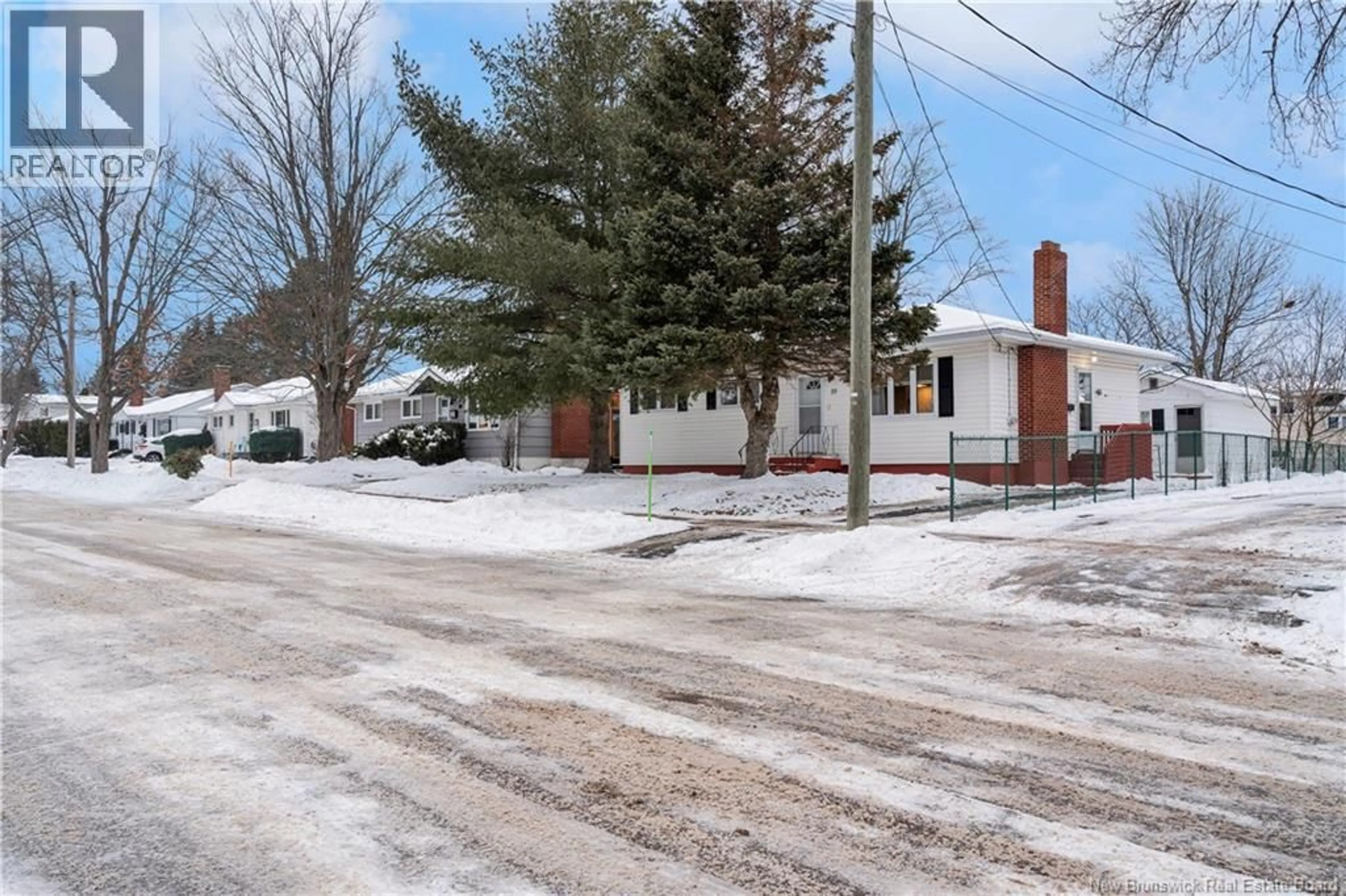 Unknown for 35 HEDGEWOOD DRIVE, Moncton New Brunswick E1E2W4