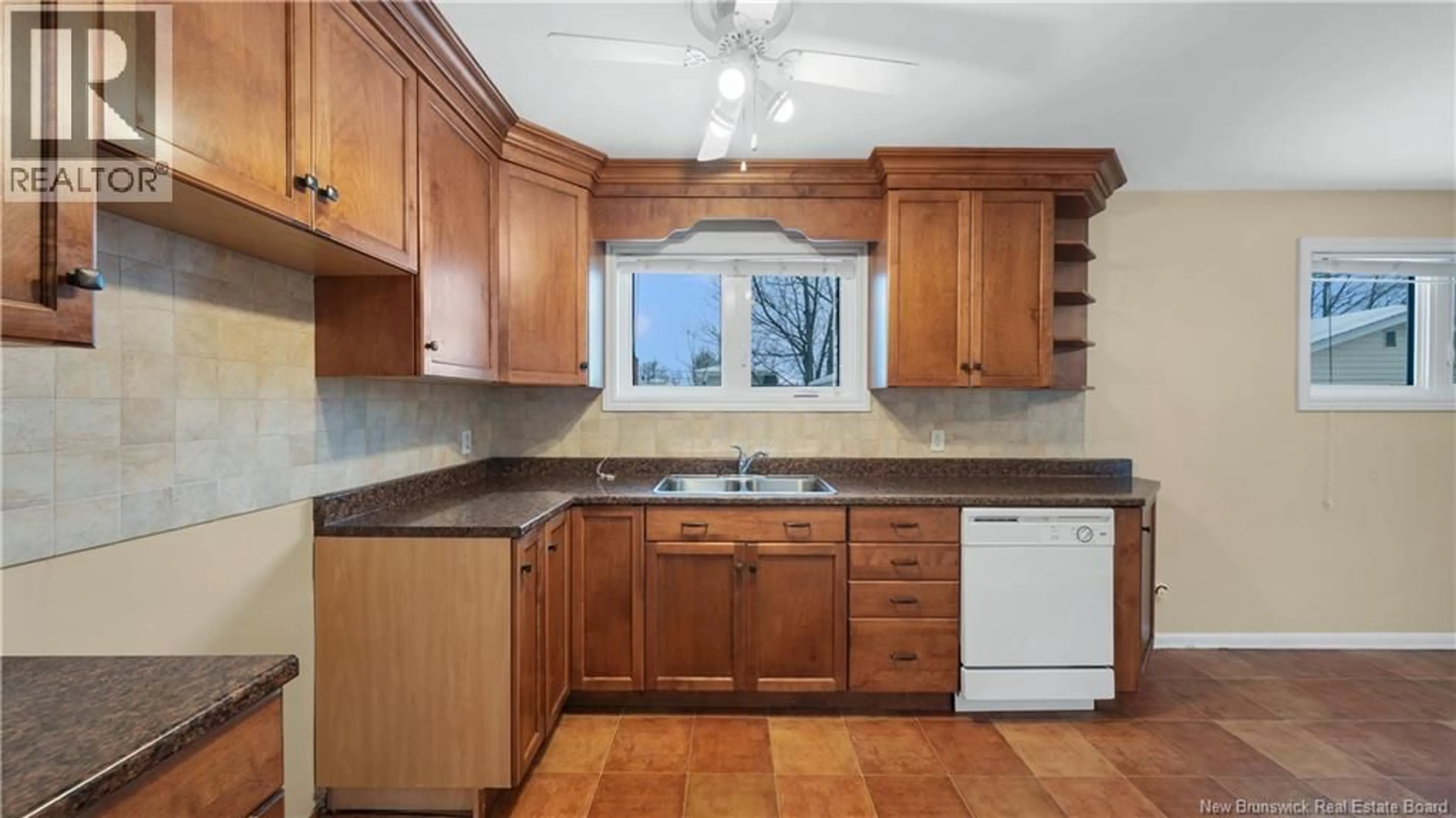 Standard kitchen, unknown for 35 HEDGEWOOD DRIVE, Moncton New Brunswick E1E2W4