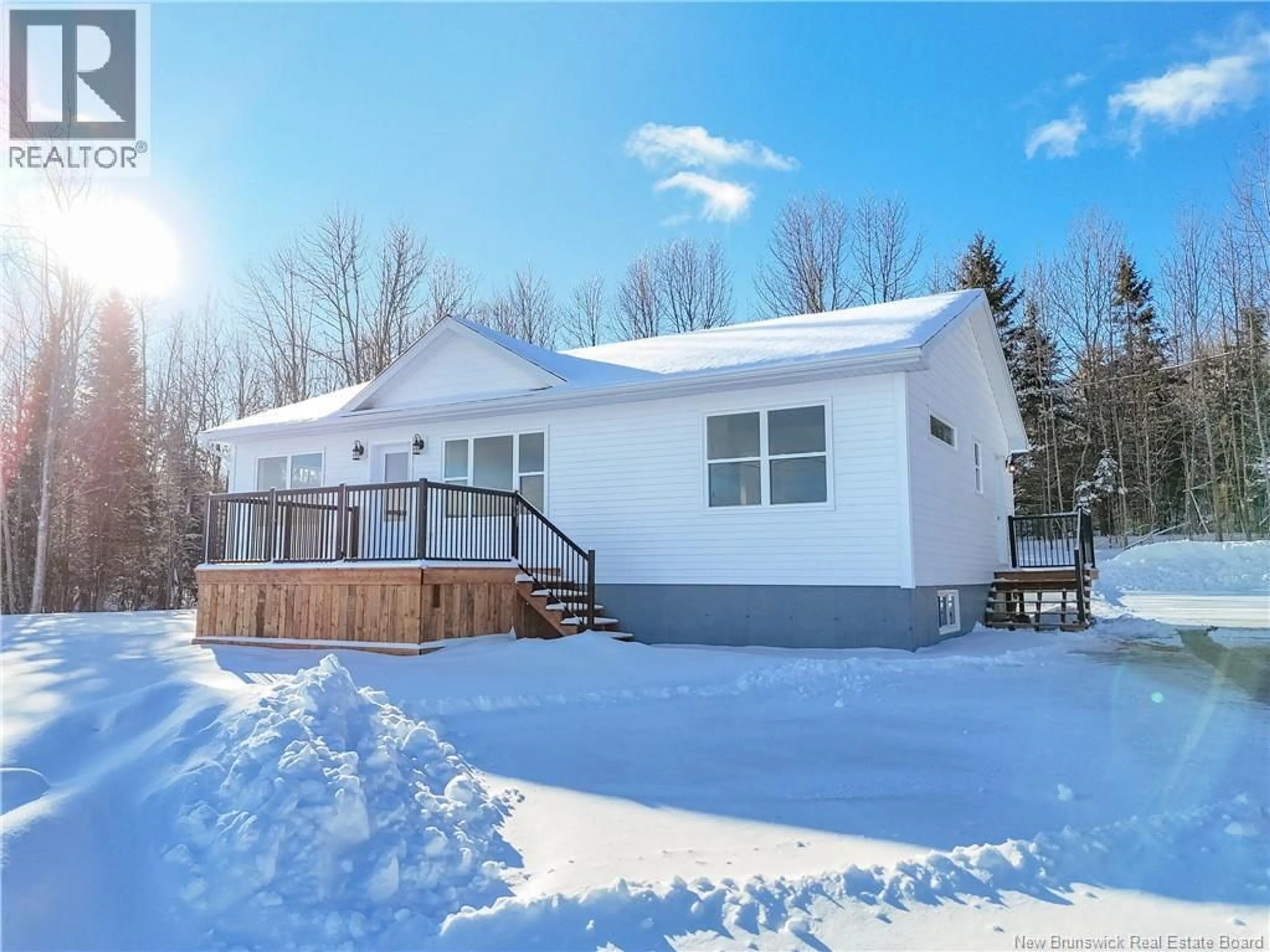 Home with vinyl exterior material, unknown for 11 CLEARVIEW COURT, Nackawic New Brunswick E6G0B6