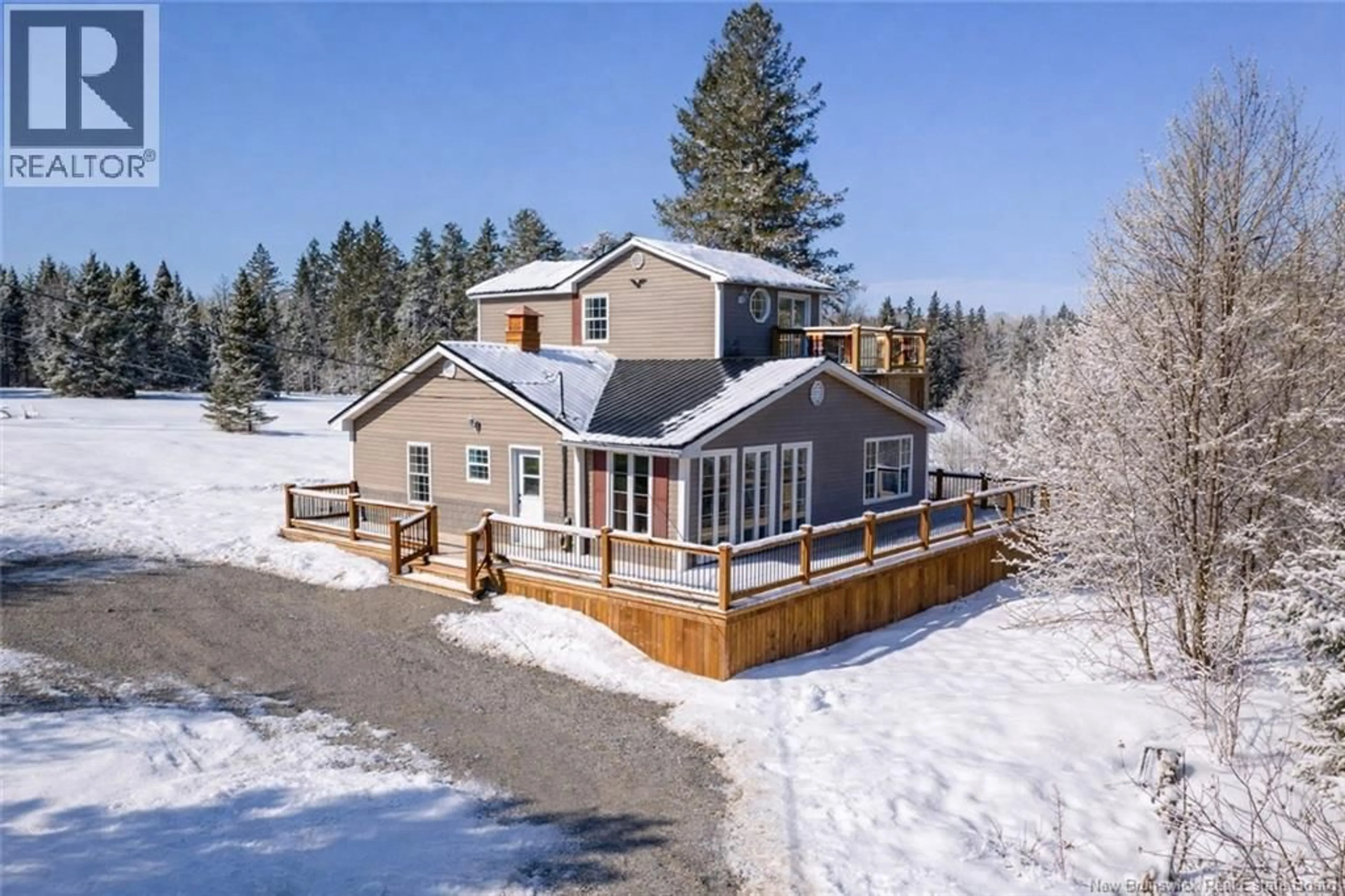 A pic from outside/outdoor area/front of a property/back of a property/a pic from drone, unknown for 914 MURRAY ROAD, Cocagne New Brunswick E4R2V3