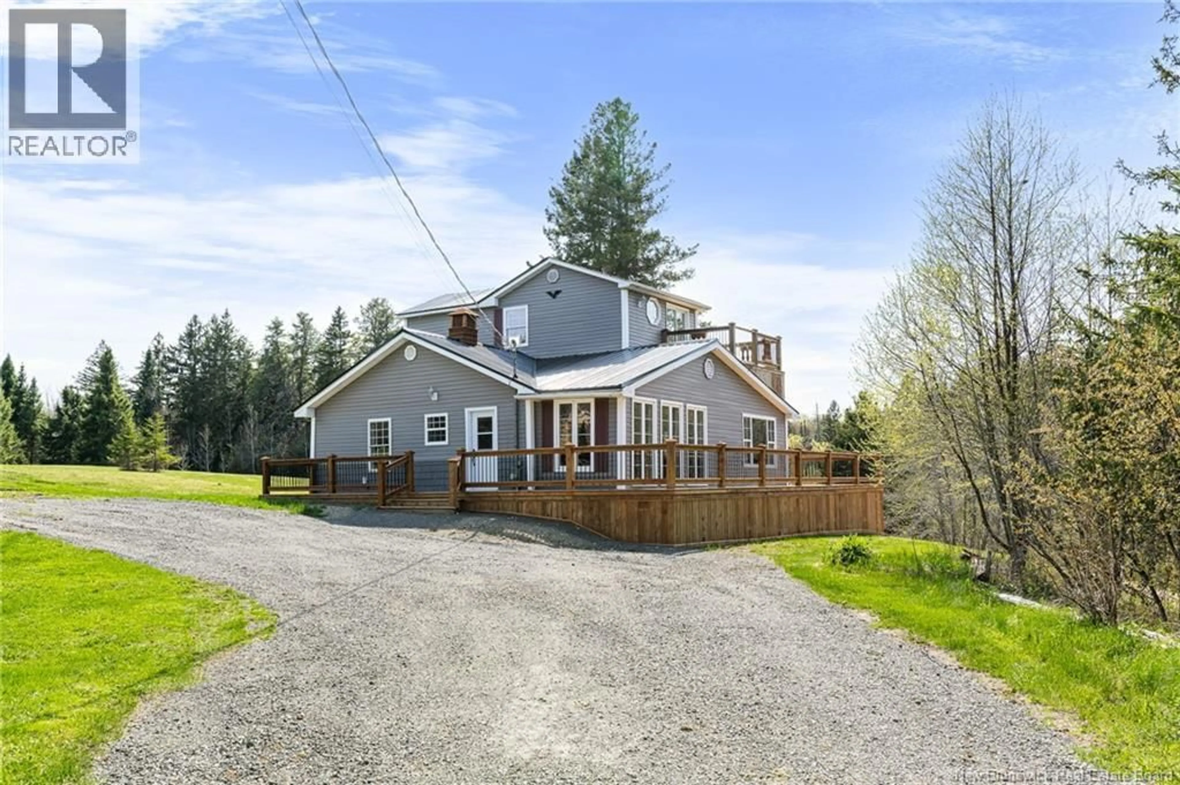 A pic from outside/outdoor area/front of a property/back of a property/a pic from drone, street for 914 MURRAY ROAD, Cocagne New Brunswick E4R2V3