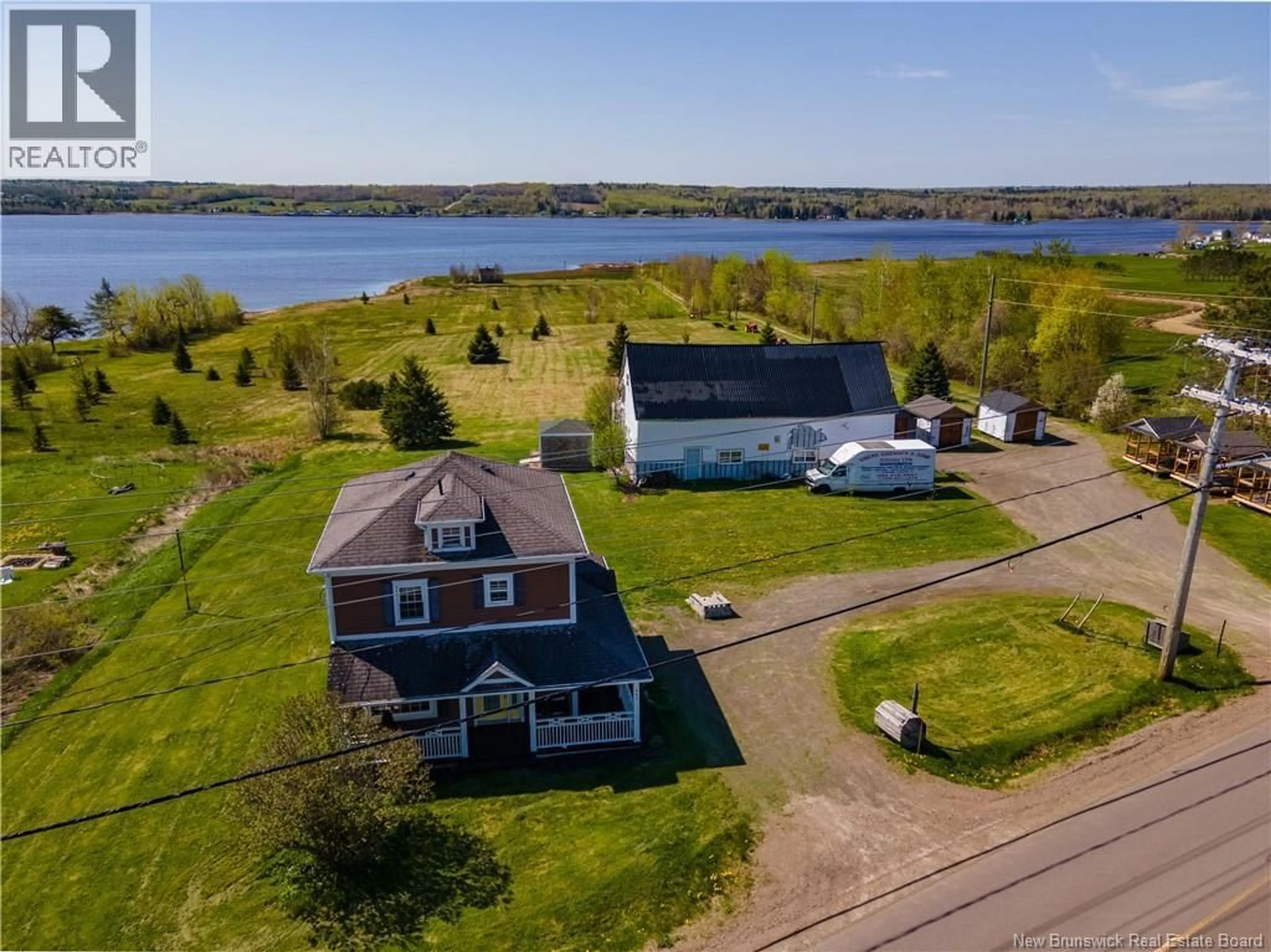 A pic from outside/outdoor area/front of a property/back of a property/a pic from drone, water/lake/river/ocean view for 662 ROUTE 535, Cocagne New Brunswick E4R3B5