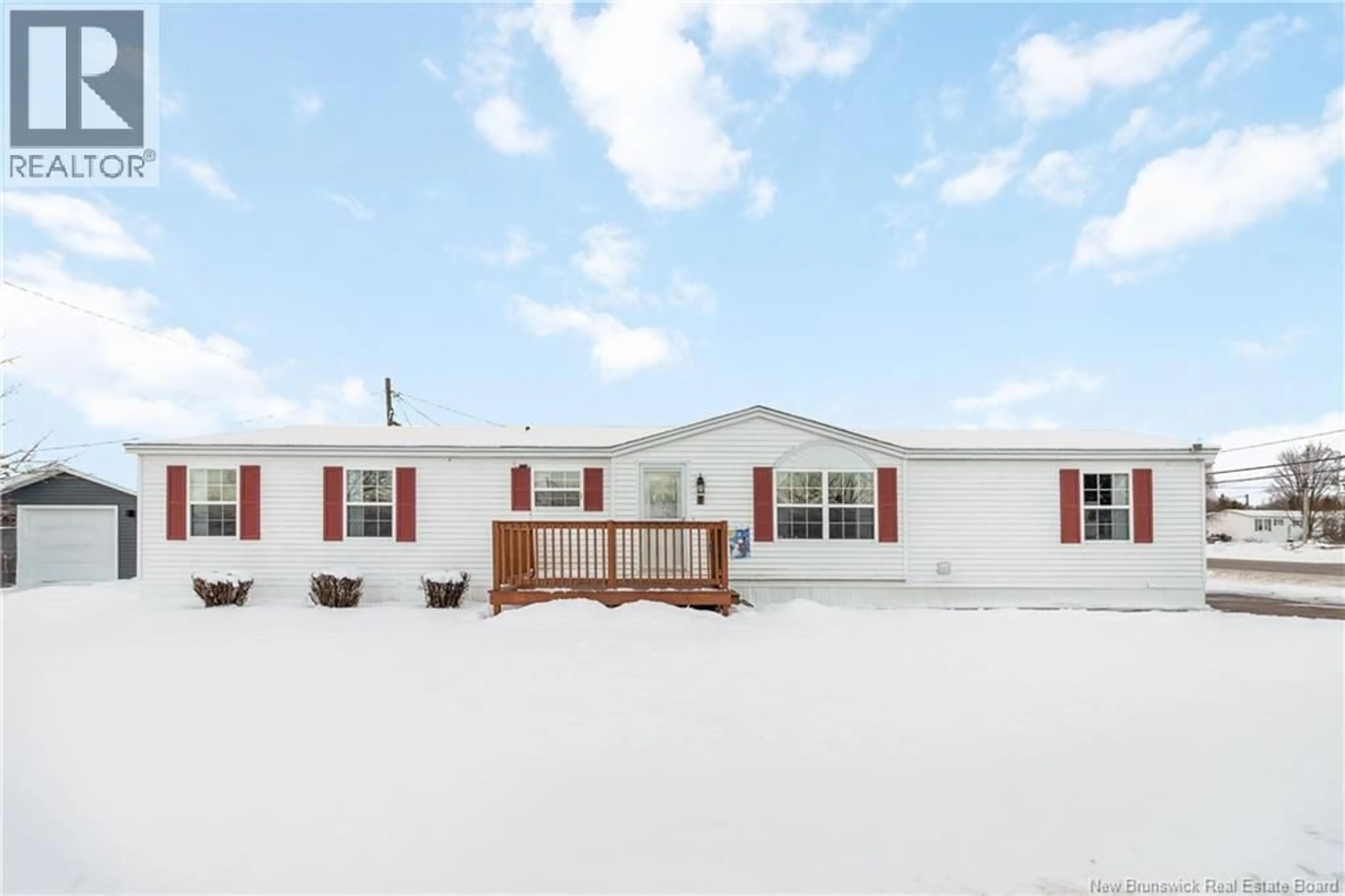 Home with vinyl exterior material, unknown for 1 SENTIER STREET, Moncton New Brunswick E1H3J6