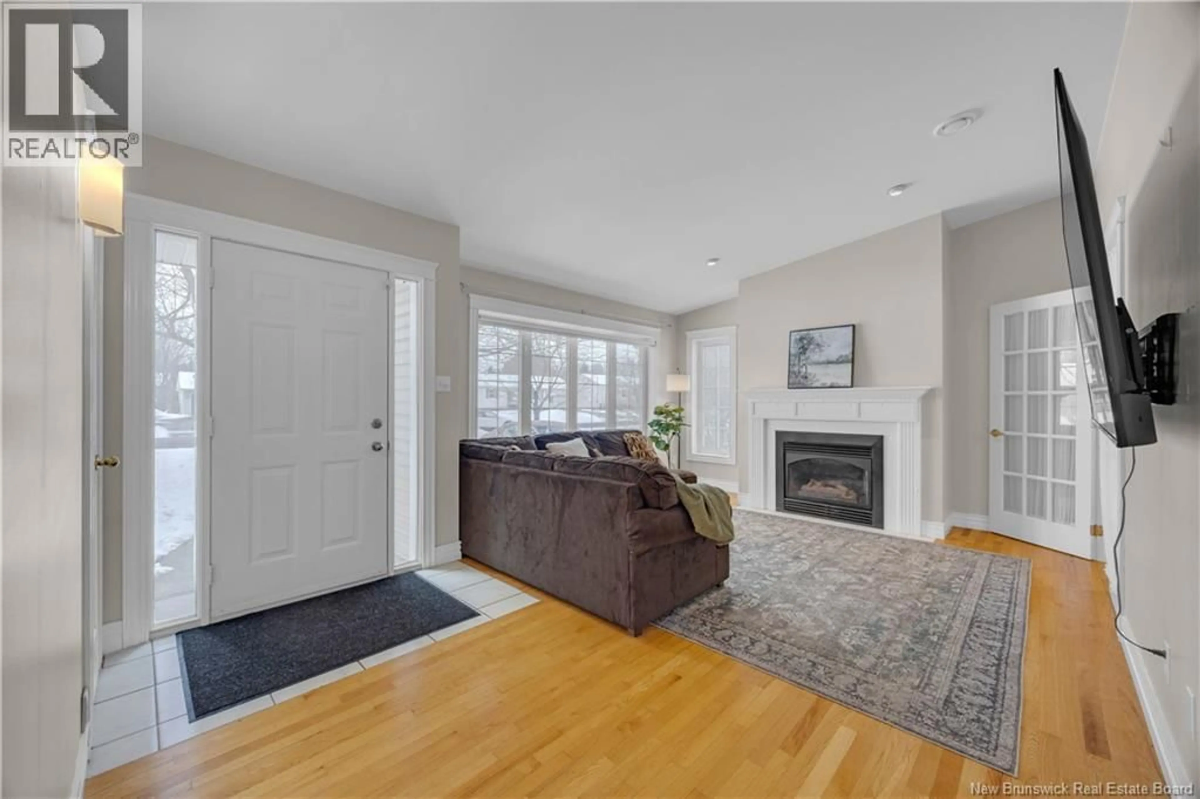 Living room with furniture, unknown for 29 OAK COURT, Sussex New Brunswick E4E2L7