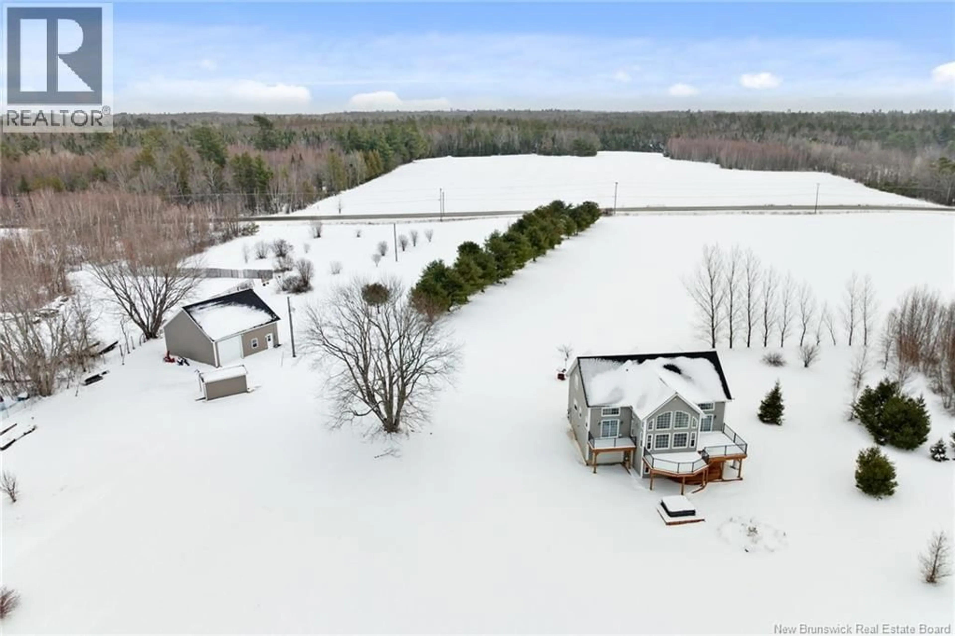 A pic from outside/outdoor area/front of a property/back of a property/a pic from drone, water/lake/river/ocean view for 8414 ROUTE 10, Cumberland Bay New Brunswick E4A2W7