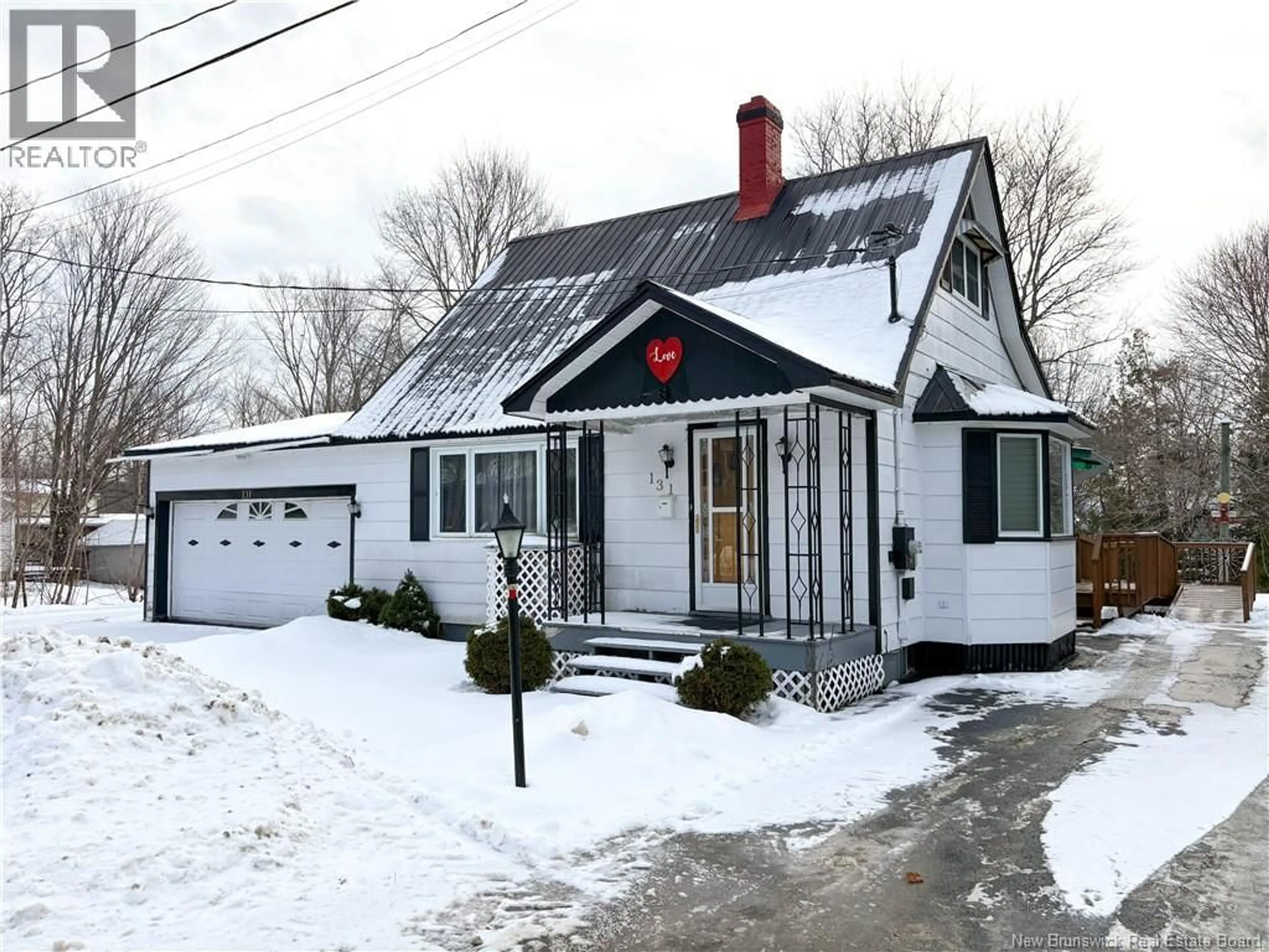 Unknown for 131 ST. JOHN STREET, Woodstock New Brunswick E7M2T9