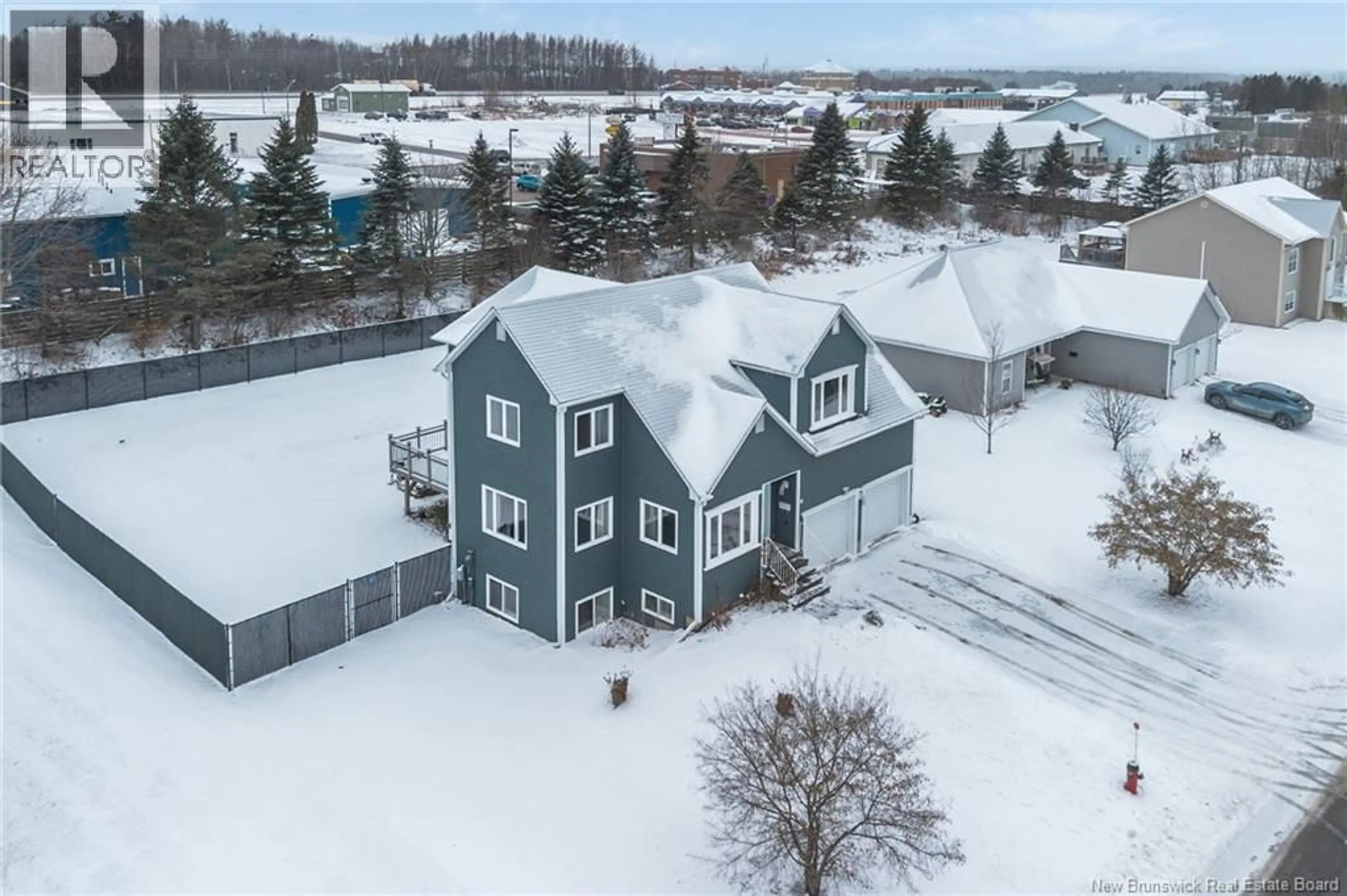 A pic from outside/outdoor area/front of a property/back of a property/a pic from drone, street for 16 HOWE CRESCENT, Oromocto New Brunswick E2V4M5