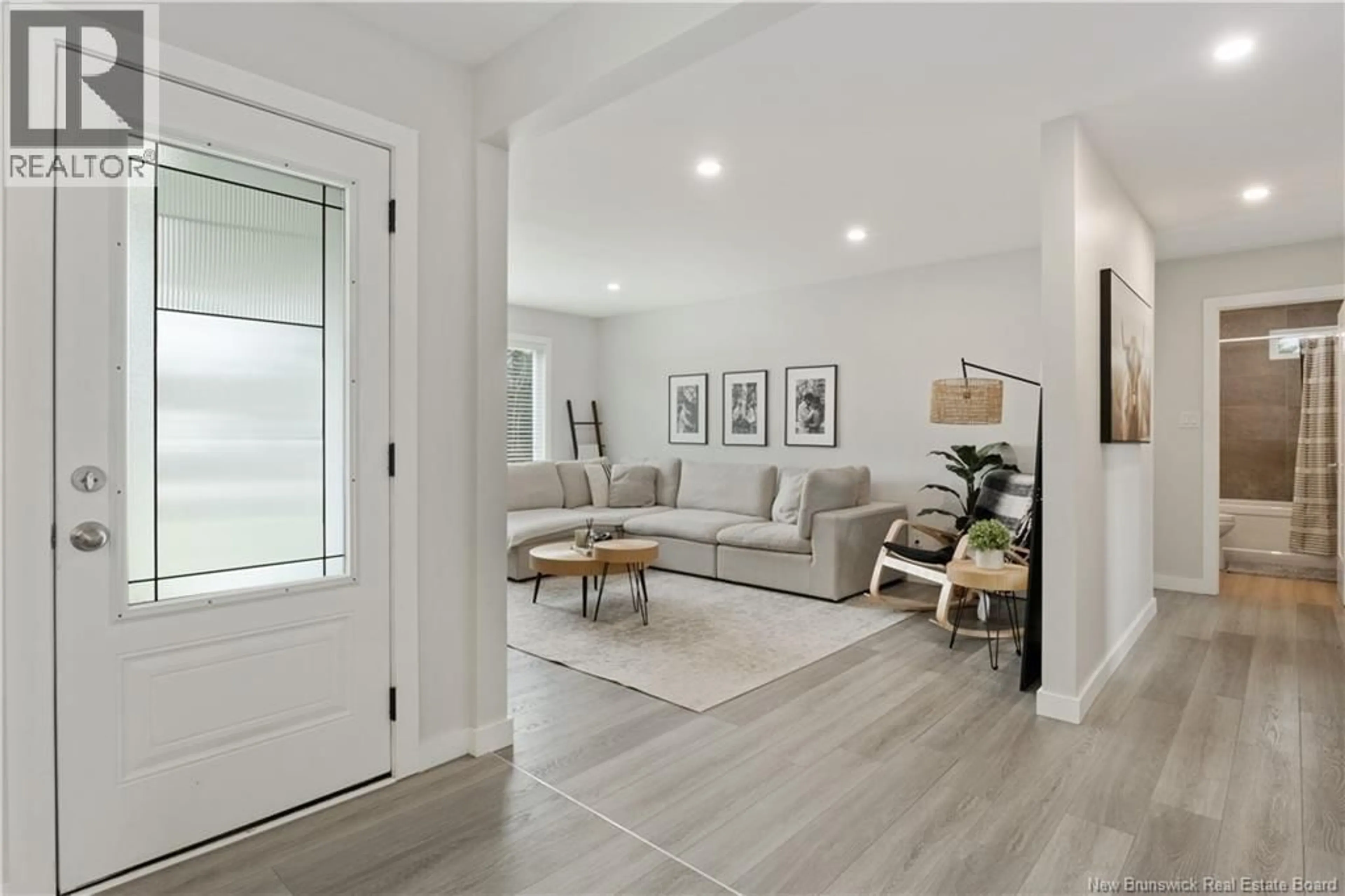 Indoor entryway for 205 DESPRES, Cocagne New Brunswick E4R2M3