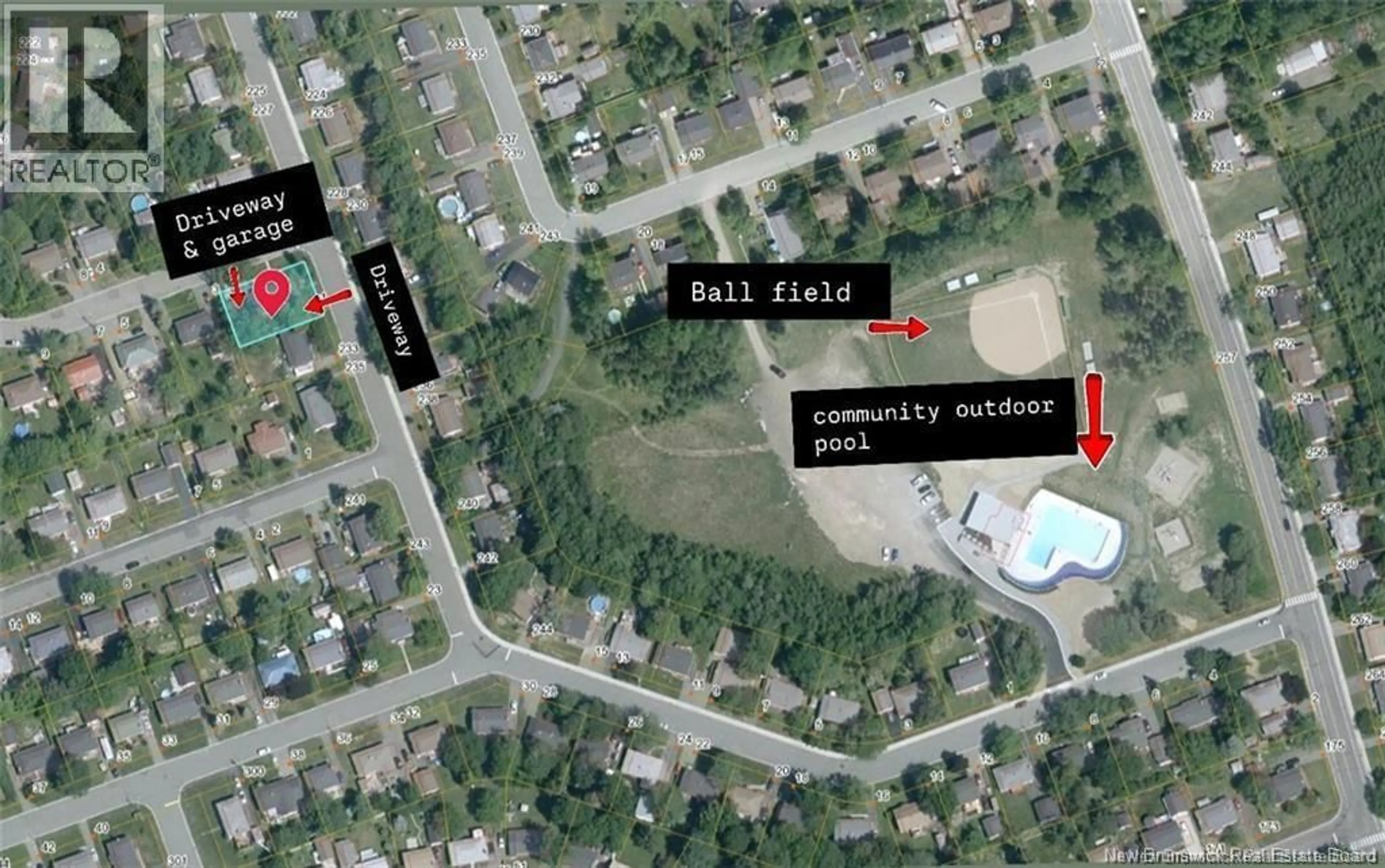 A pic from outside/outdoor area/front of a property/back of a property/a pic from drone, street for 1 PITT STREET, Riverview New Brunswick E1B2Y9