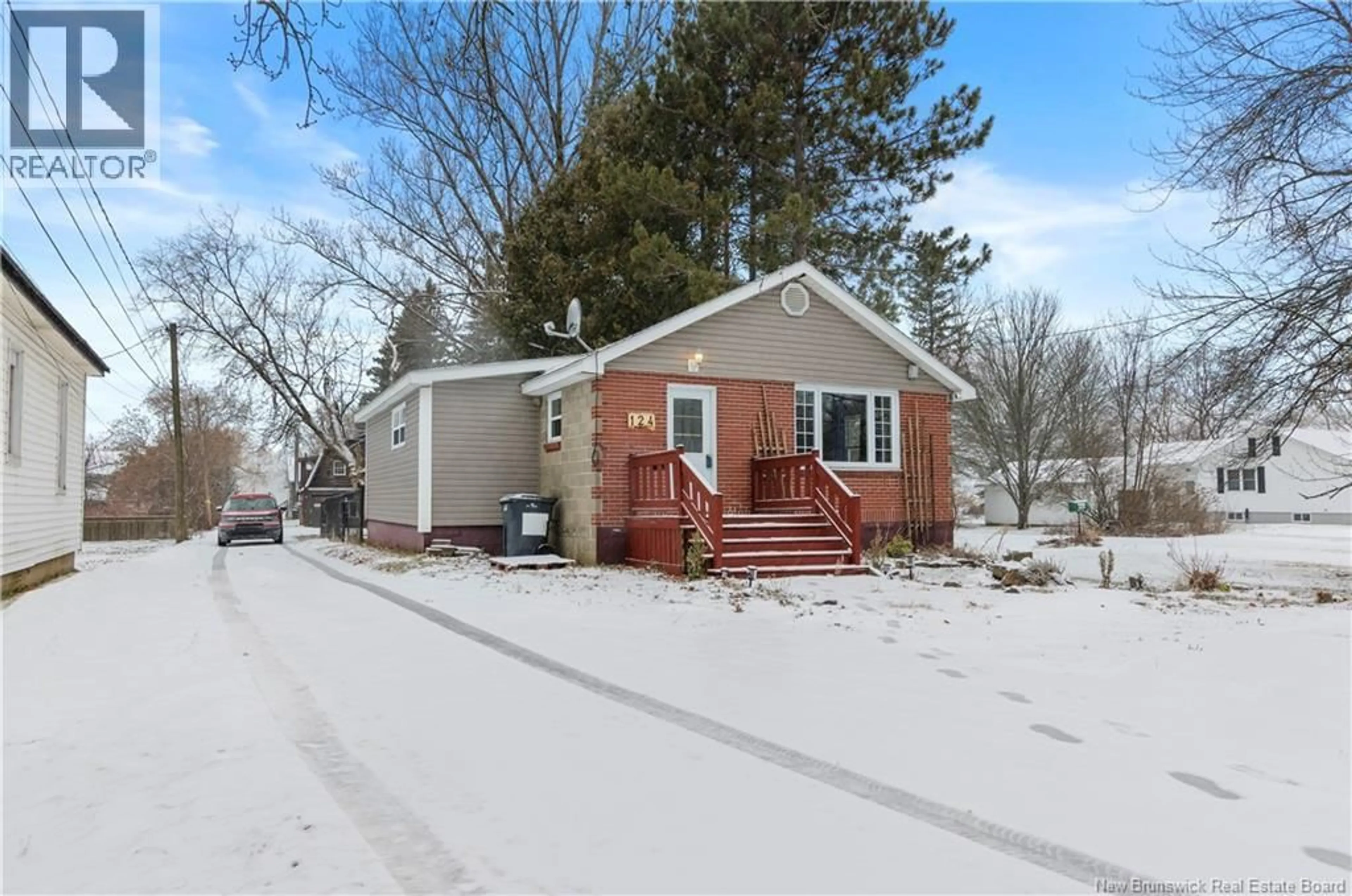 Unknown for 124 RIVERSIDE DRIVE, Fredericton New Brunswick E3A3Y1