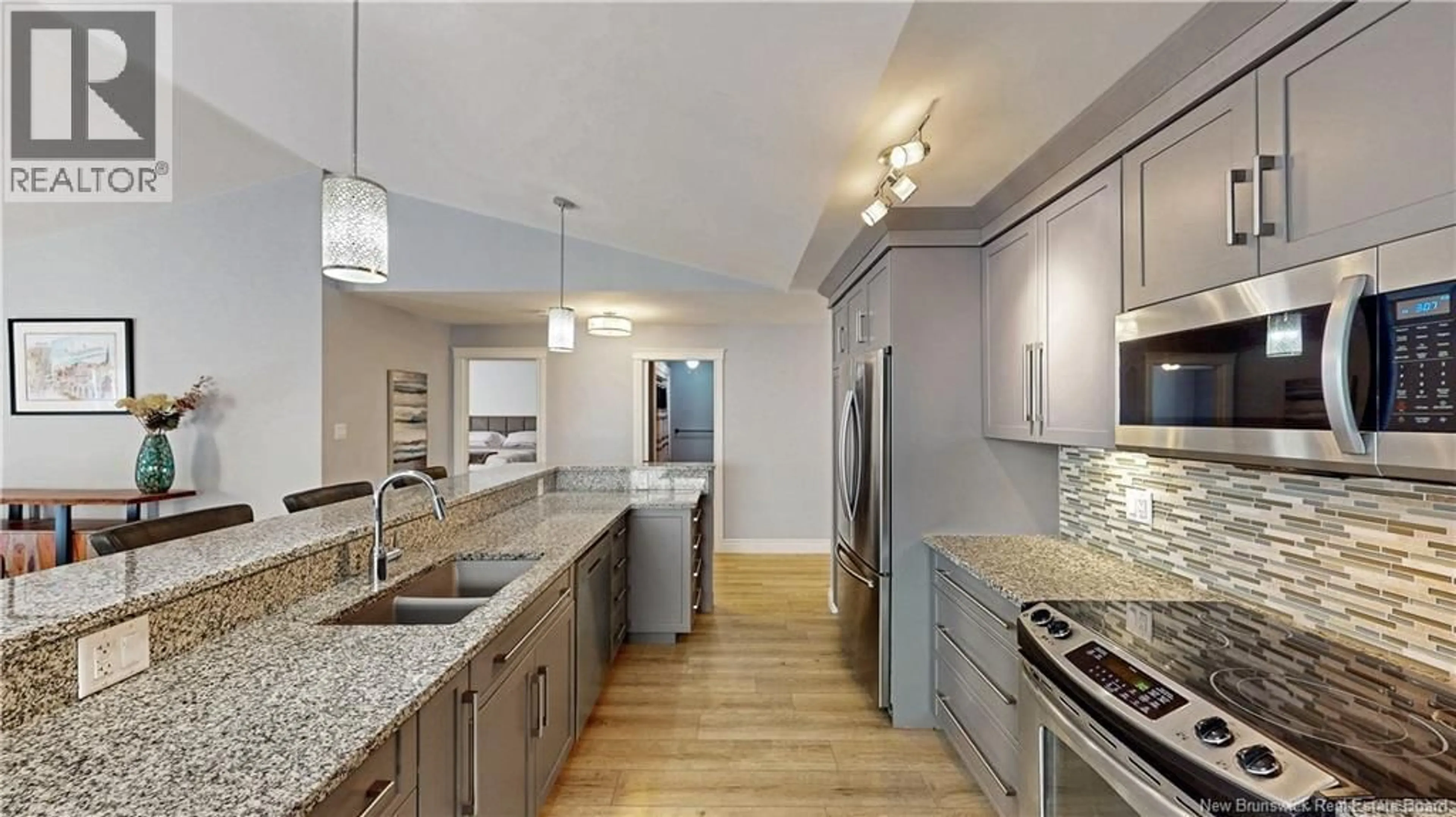 Open concept kitchen, ceramic/tile floor for 37 LEEDS CRESCENT, Saint John New Brunswick E2K0E5