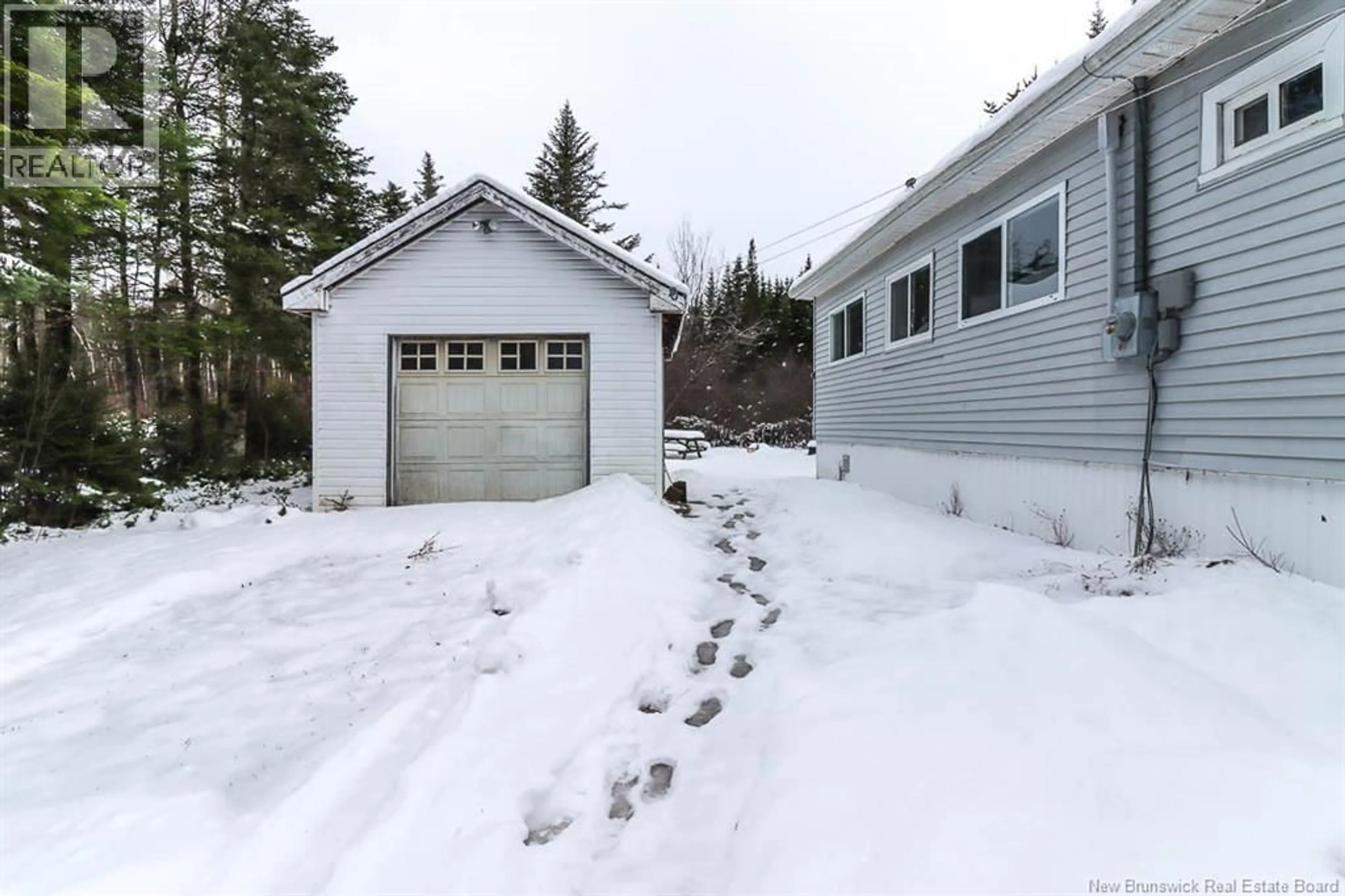 Shed for 261 SHANKLIN ROAD, Bains Corner New Brunswick E5R1S5