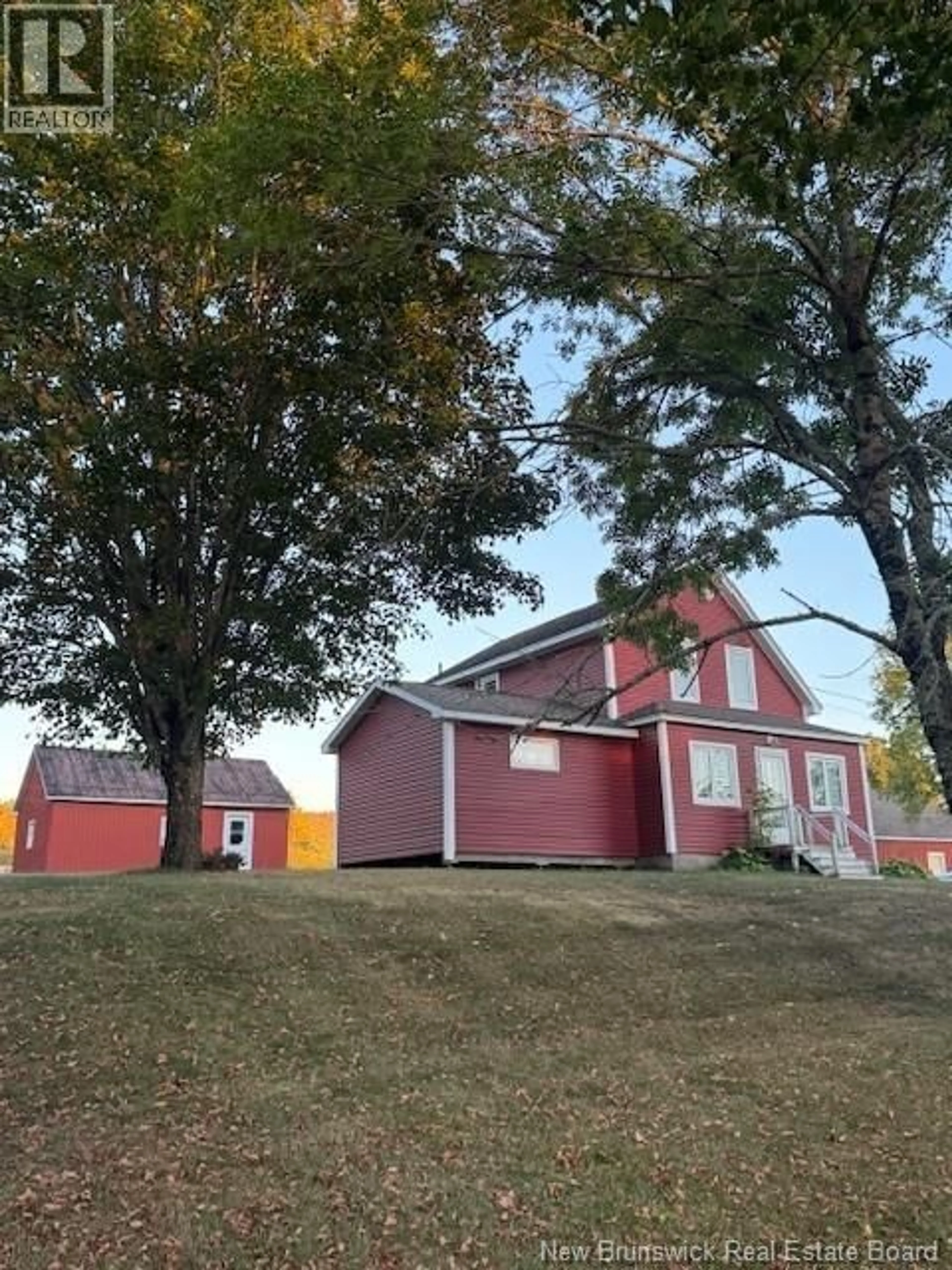A pic from outside/outdoor area/front of a property/back of a property/a pic from drone, street for 31 RIVER ROAD, Elgin New Brunswick E4Z2H3