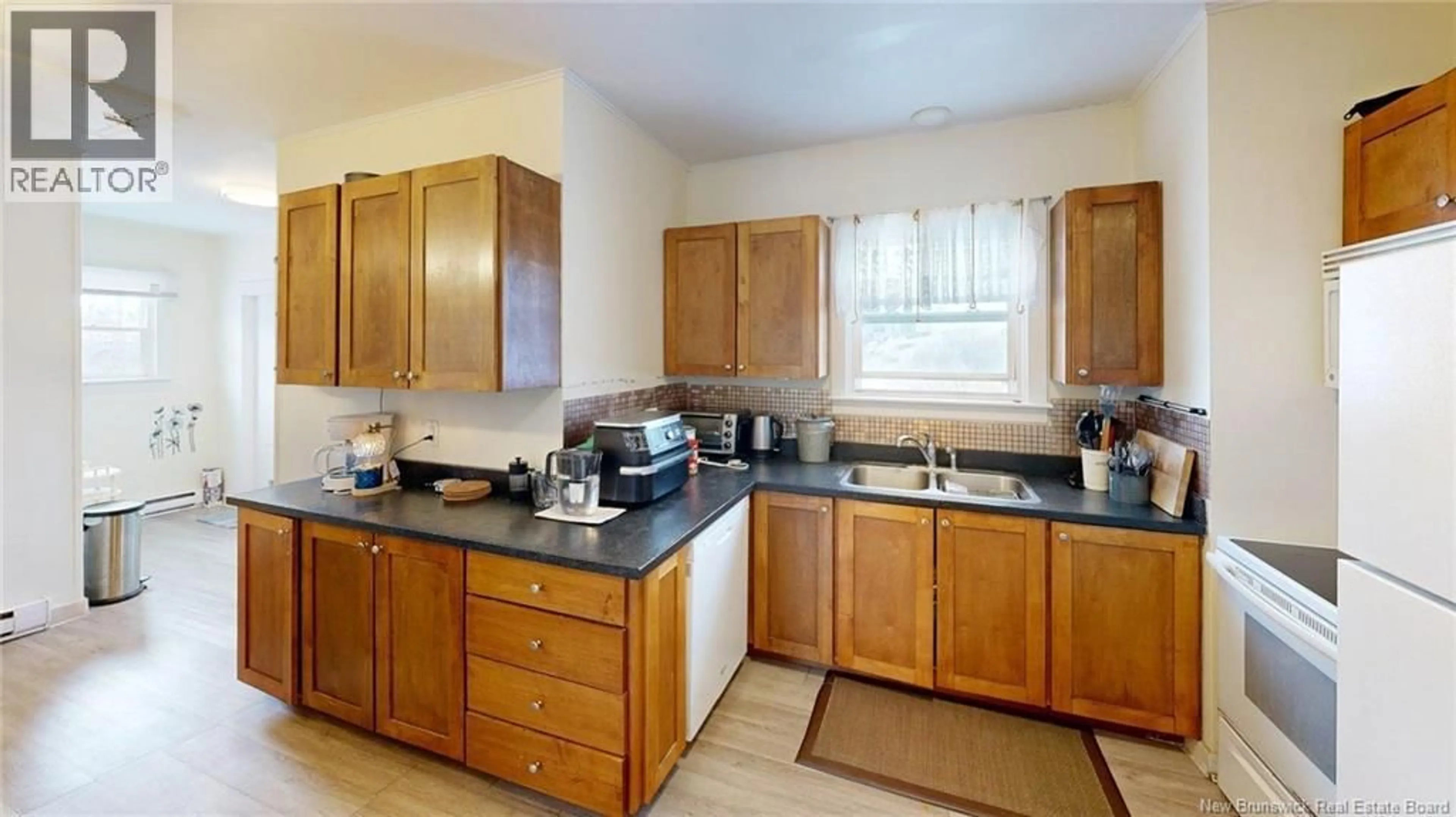 Standard kitchen, unknown for 160 PARK AVENUE, Saint John New Brunswick E2J3Y7