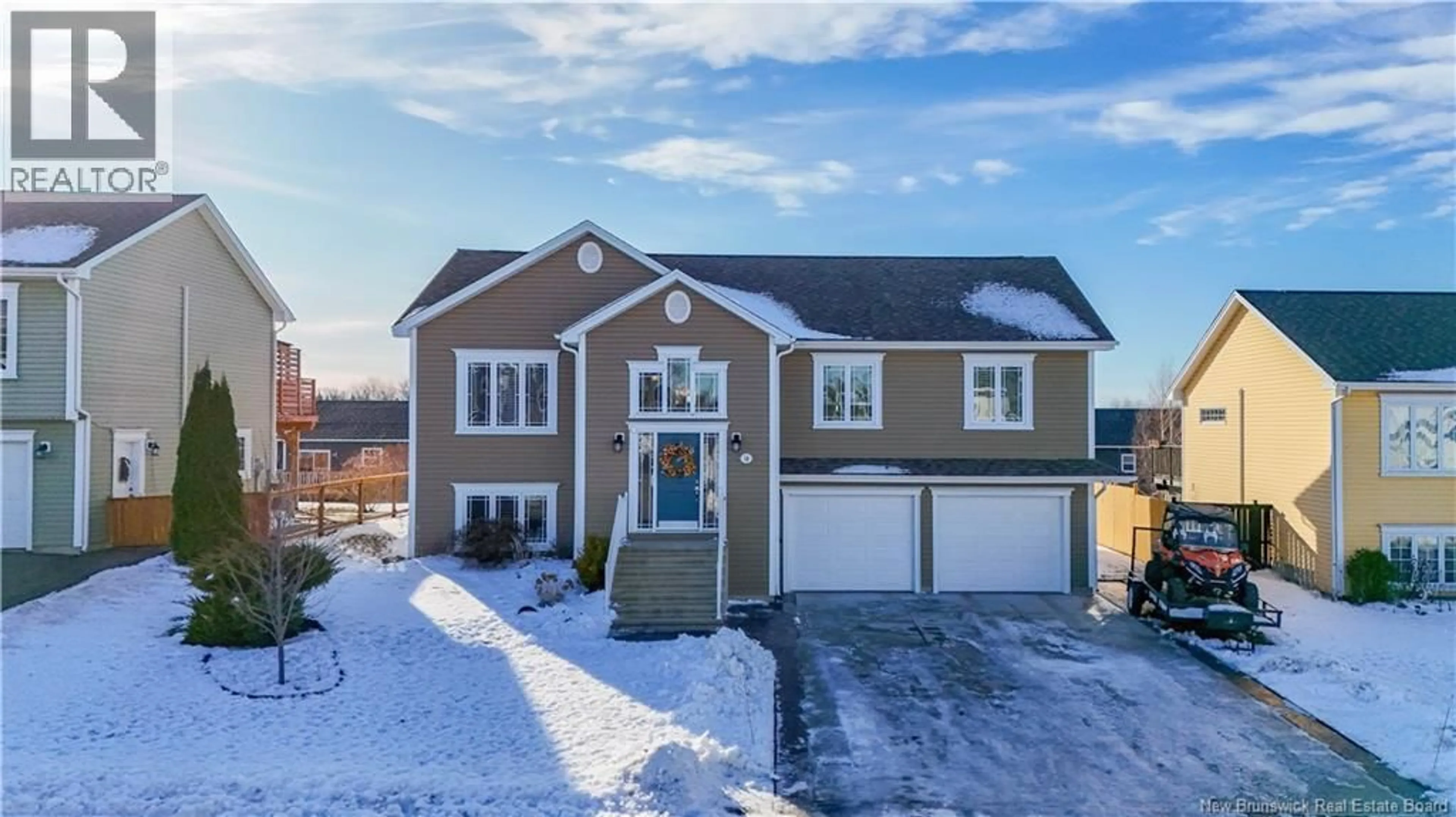 A pic from outside/outdoor area/front of a property/back of a property/a pic from drone, street for 18 BURNETT STREET, Oromocto New Brunswick E2V0J4