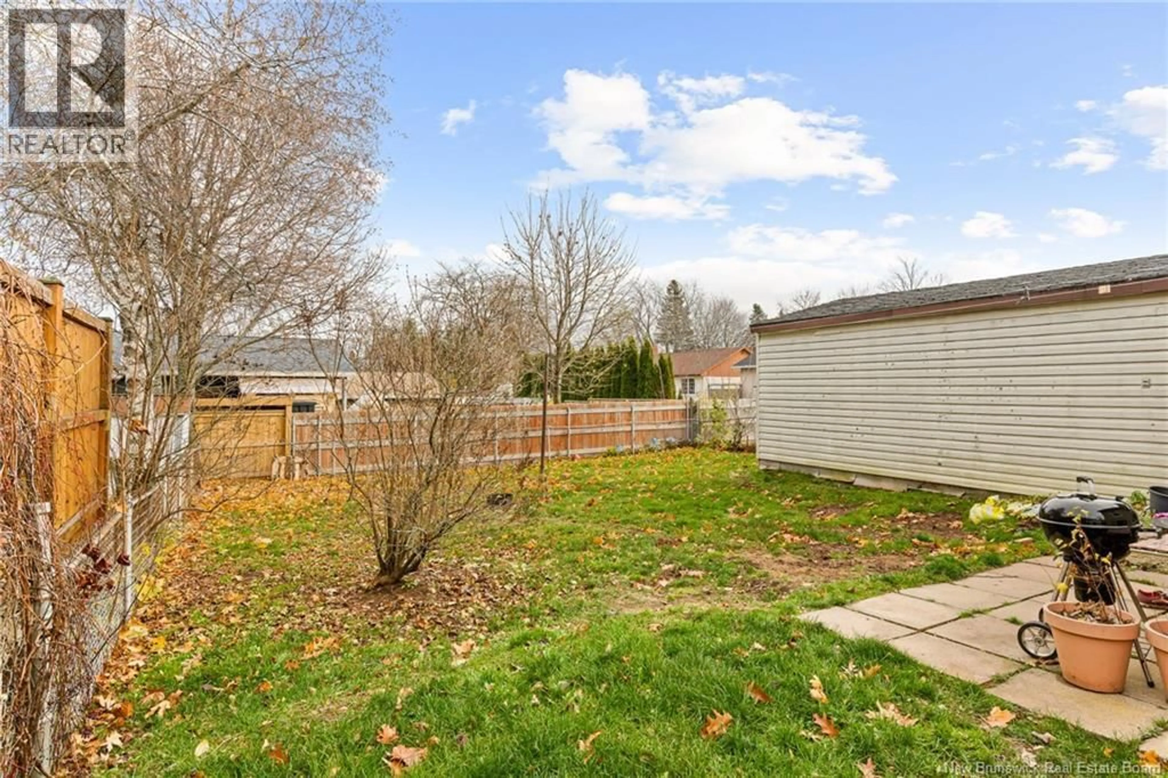 Patio, unknown for 109 JONES STREET, Moncton New Brunswick E1C6J8