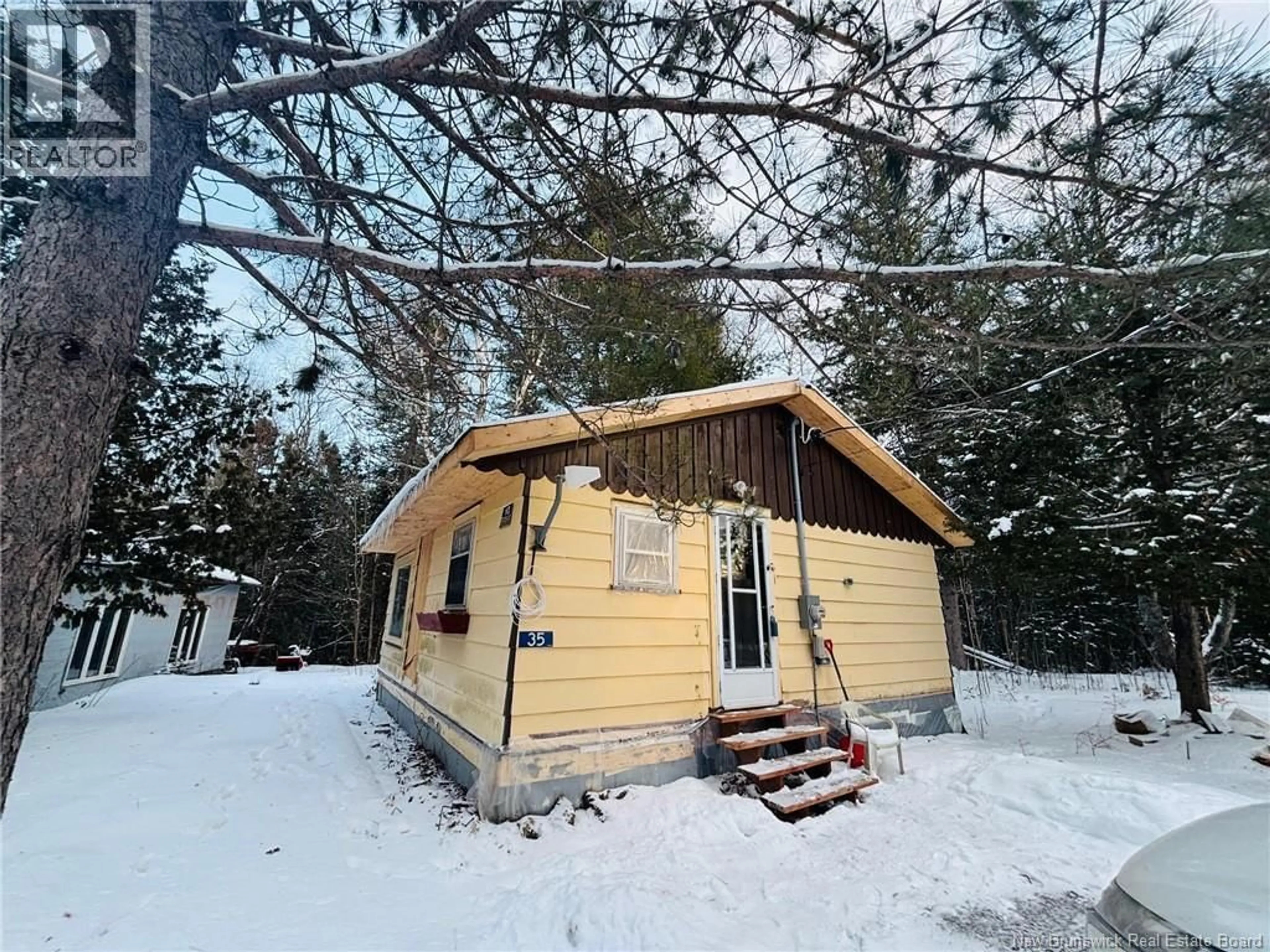 Shed for 35 PLEASANT AVENUE, Doaktown New Brunswick E9C1B5