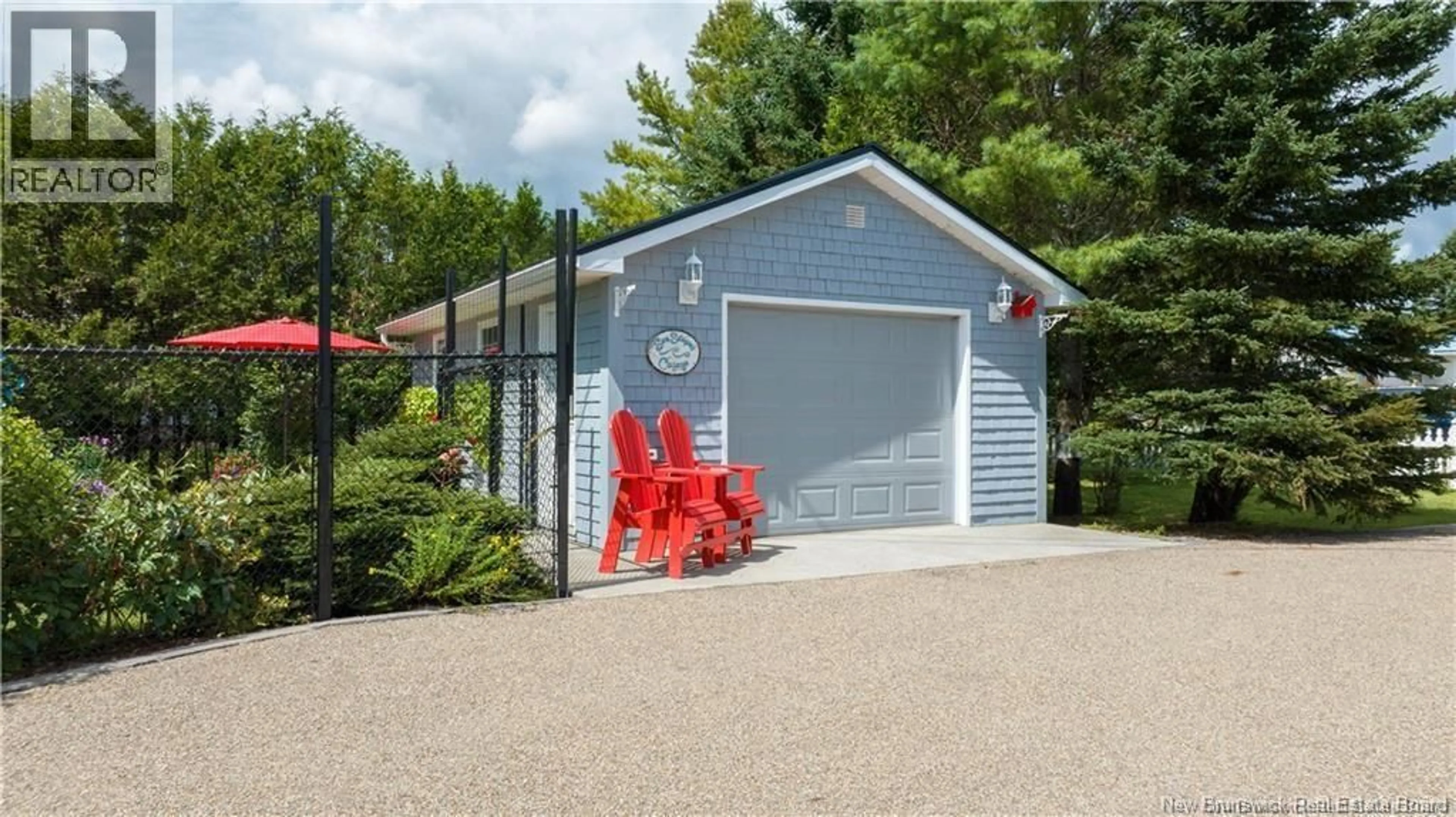 Indoor garage for 37 CHANDLER ROAD, Saint Andrews New Brunswick E5B2H4
