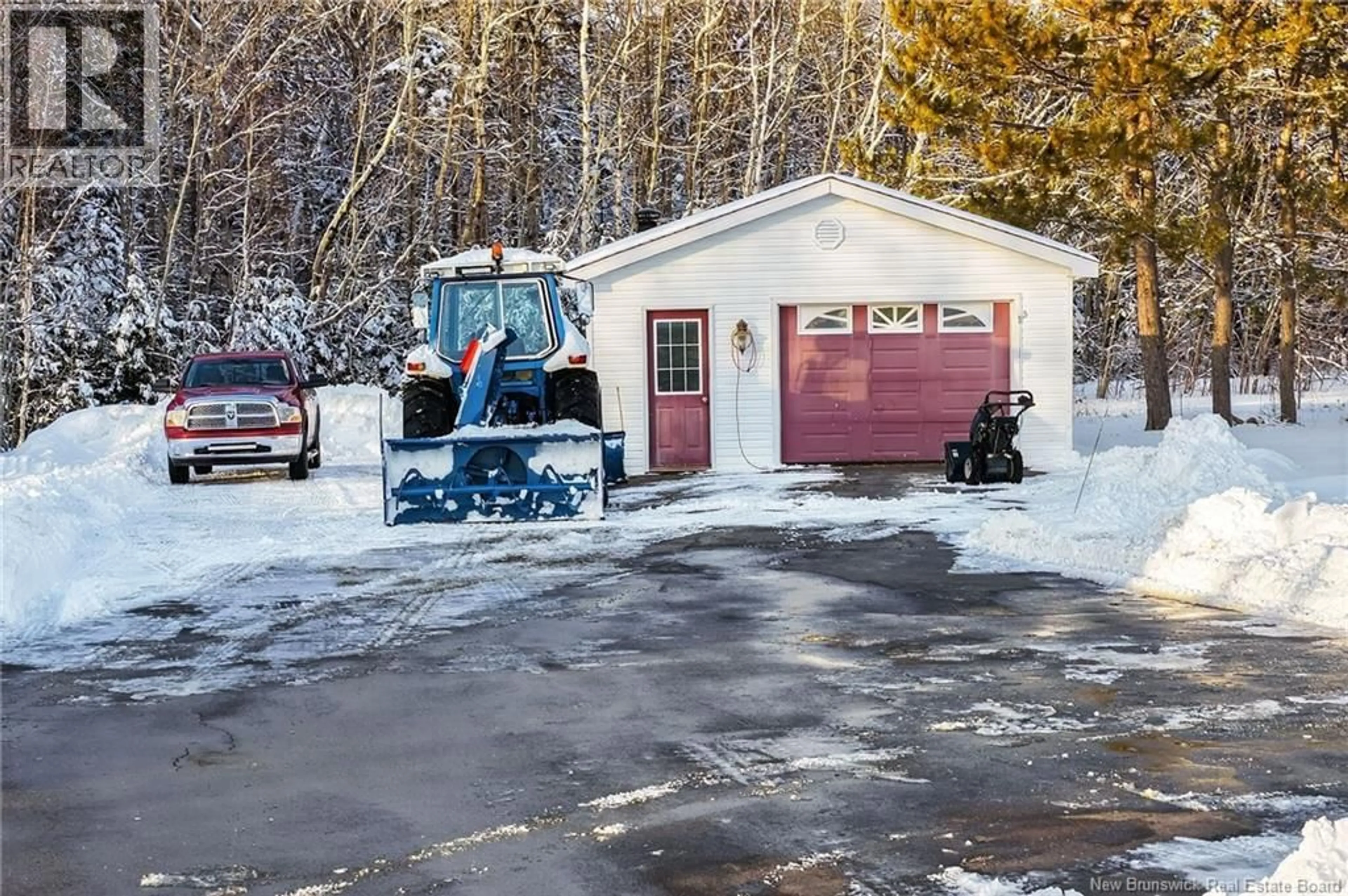 Indoor garage for 96 YOUNG RIDGE ROAD, Rogersville New Brunswick E4Y1G1