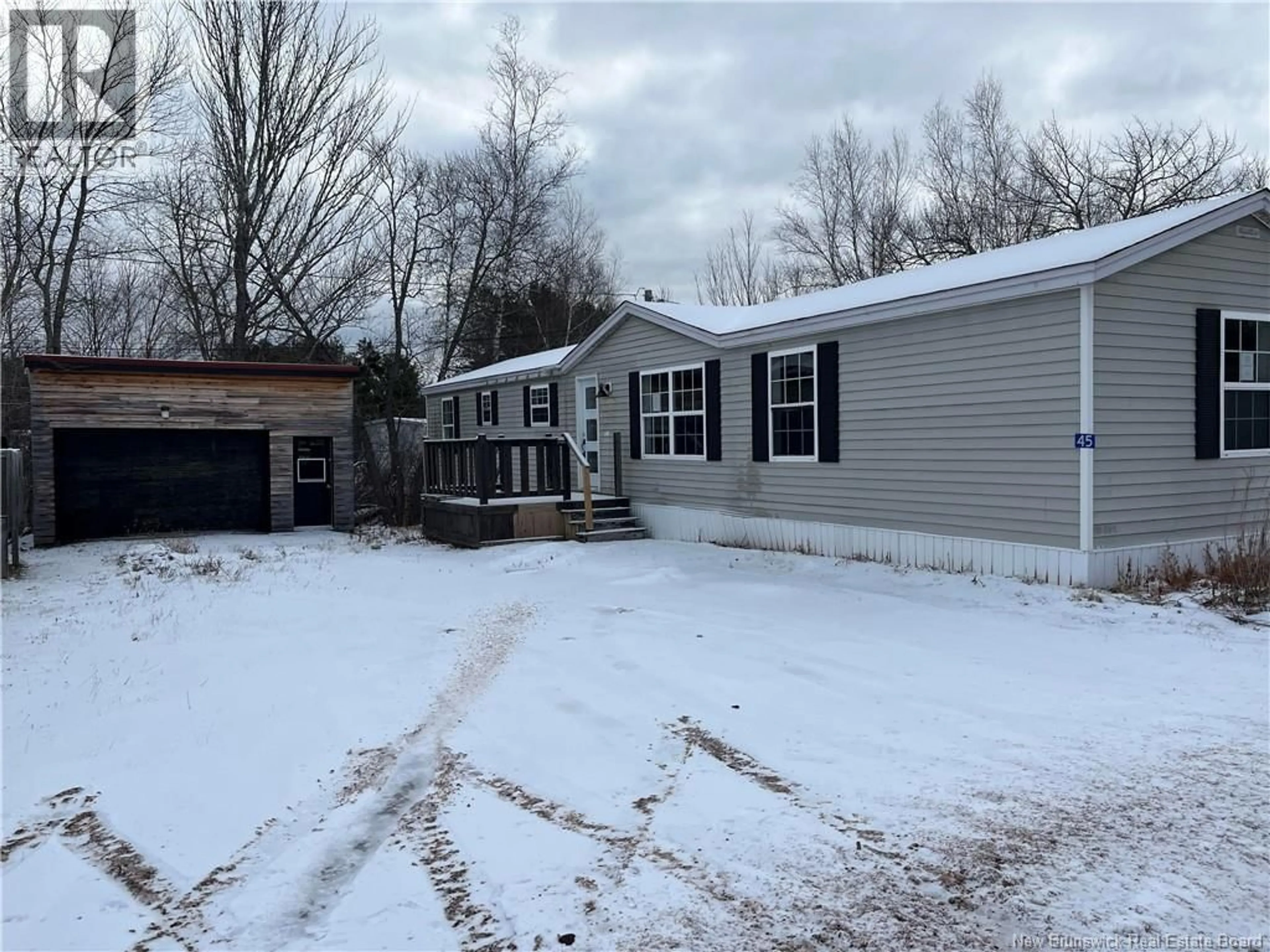 Home with vinyl exterior material, street for 45 CROWN COURT, Waasis New Brunswick E3B7H1