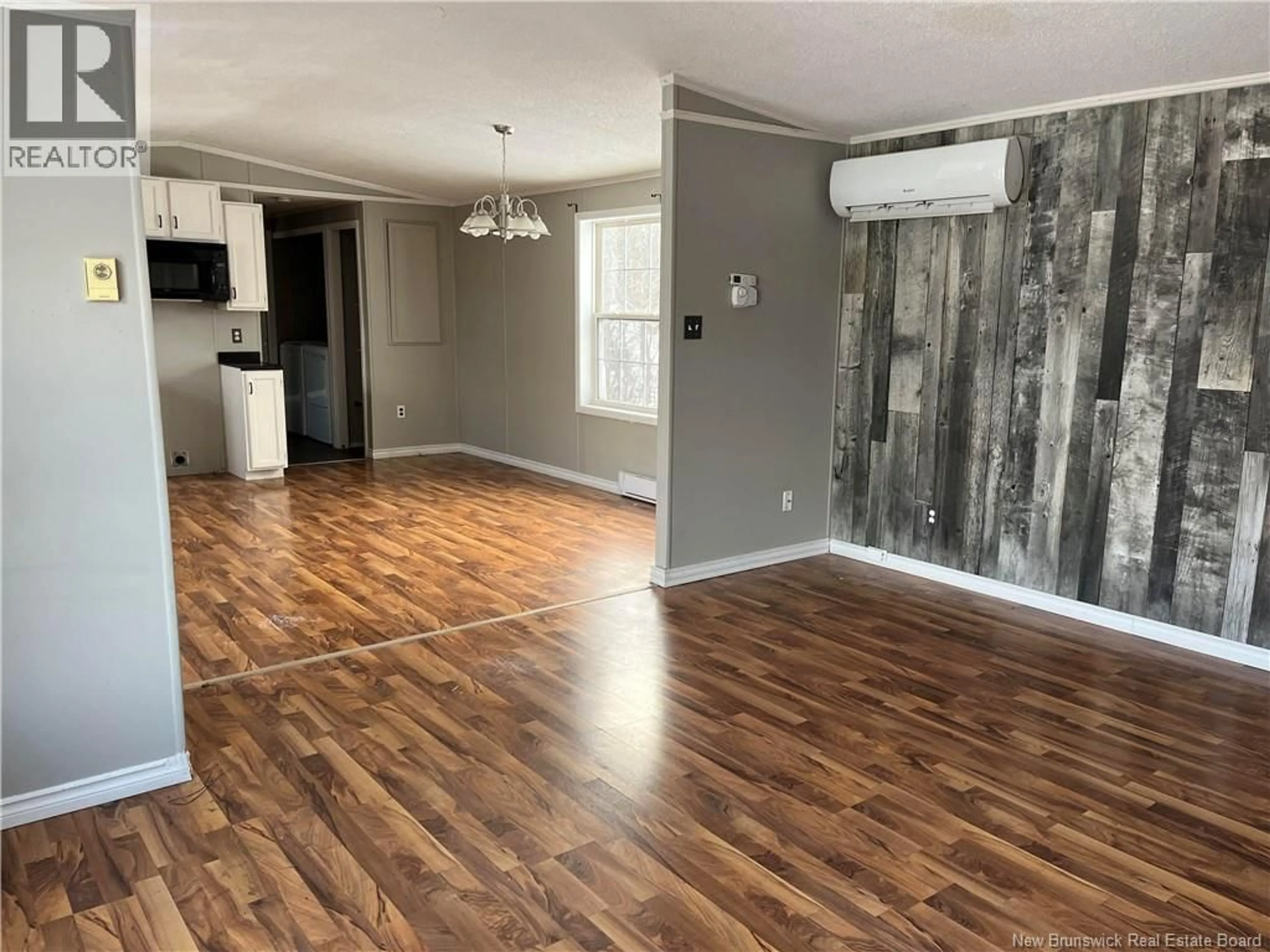 A pic of a room for 45 CROWN COURT, Waasis New Brunswick E3B7H1