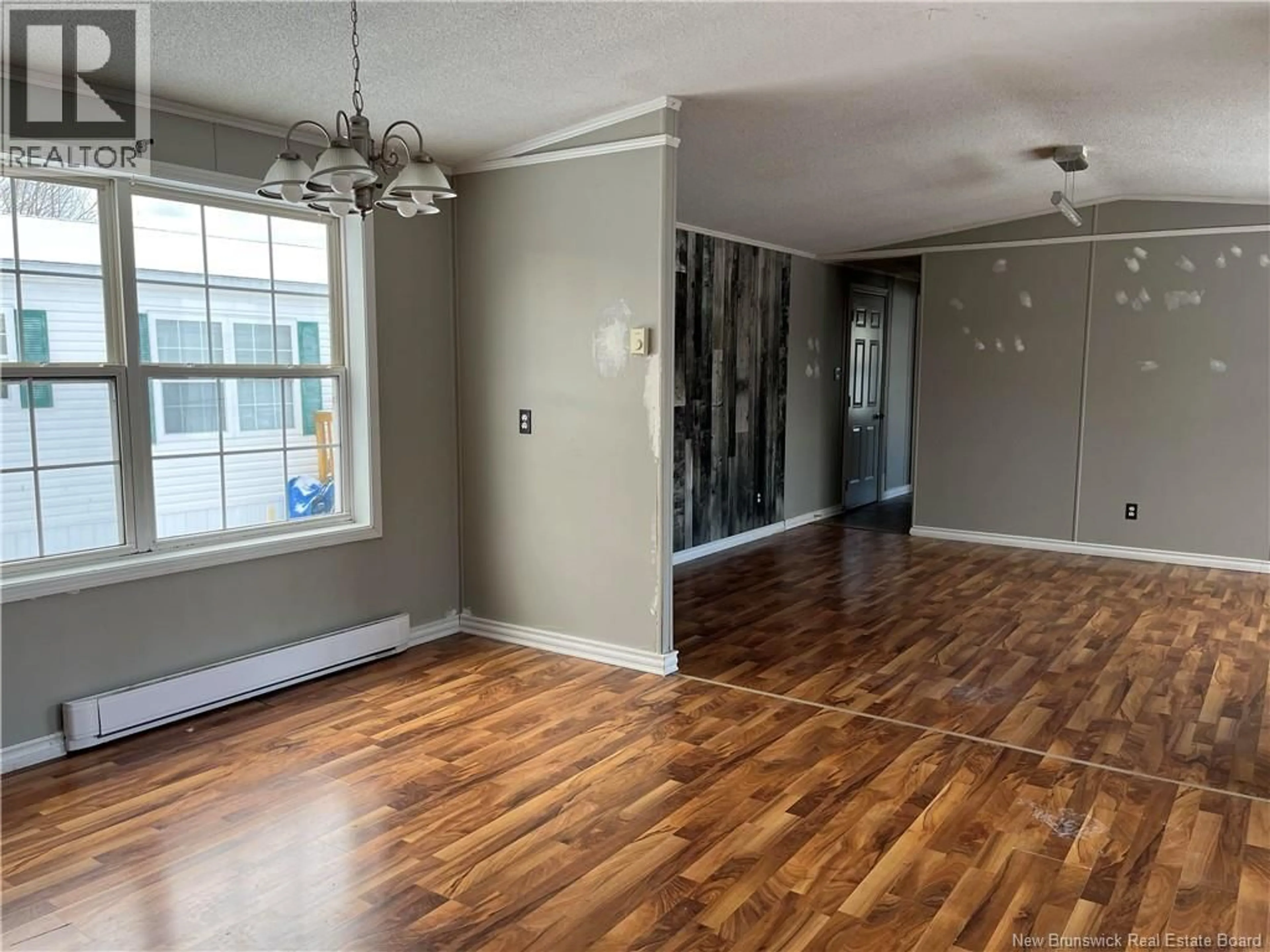 A pic of a room for 45 CROWN COURT, Waasis New Brunswick E3B7H1