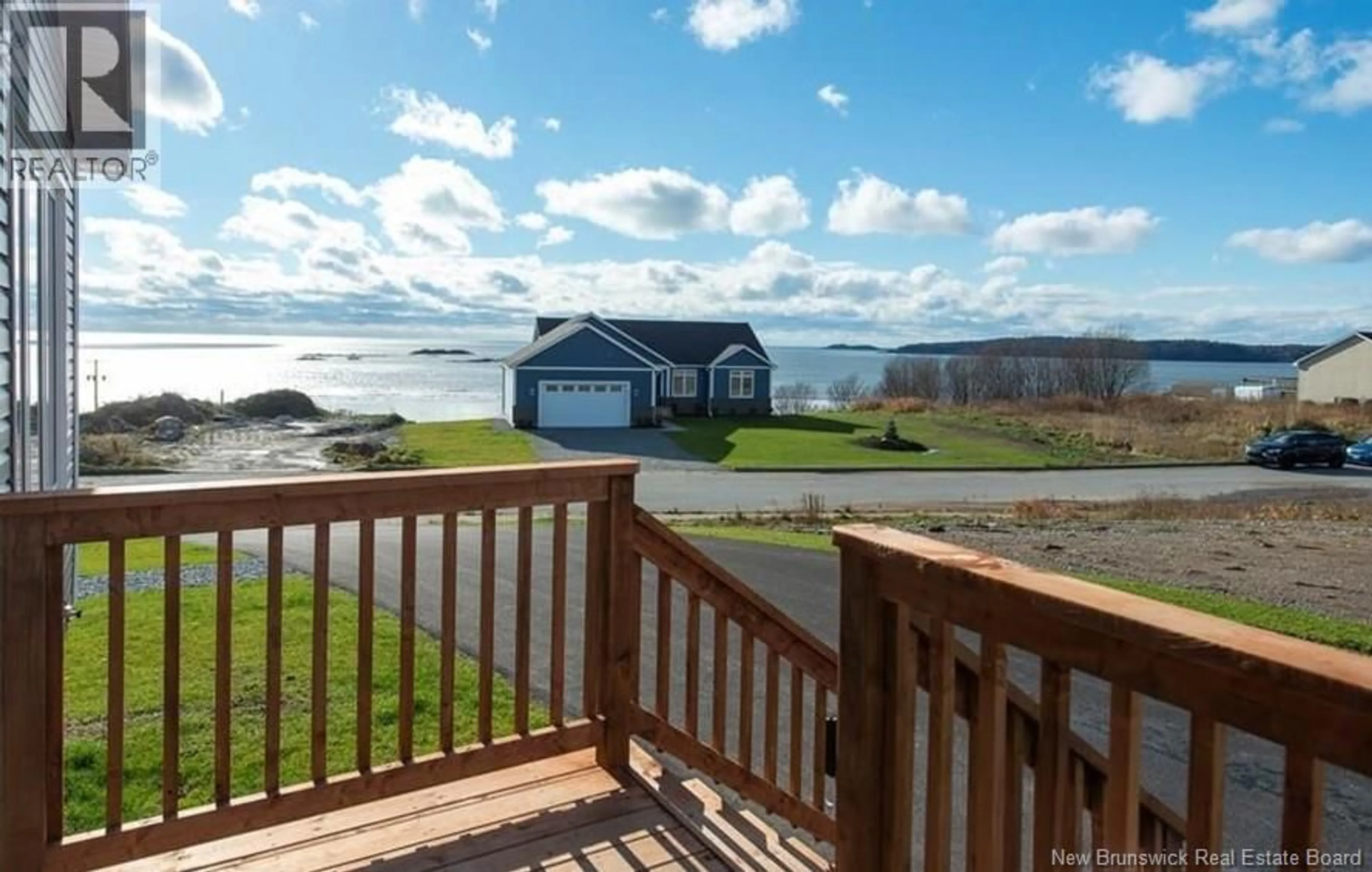 A pic from outside/outdoor area/front of a property/back of a property/a pic from drone, water/lake/river/ocean view for 600 SEA STREET, Saint John New Brunswick E2M2N4