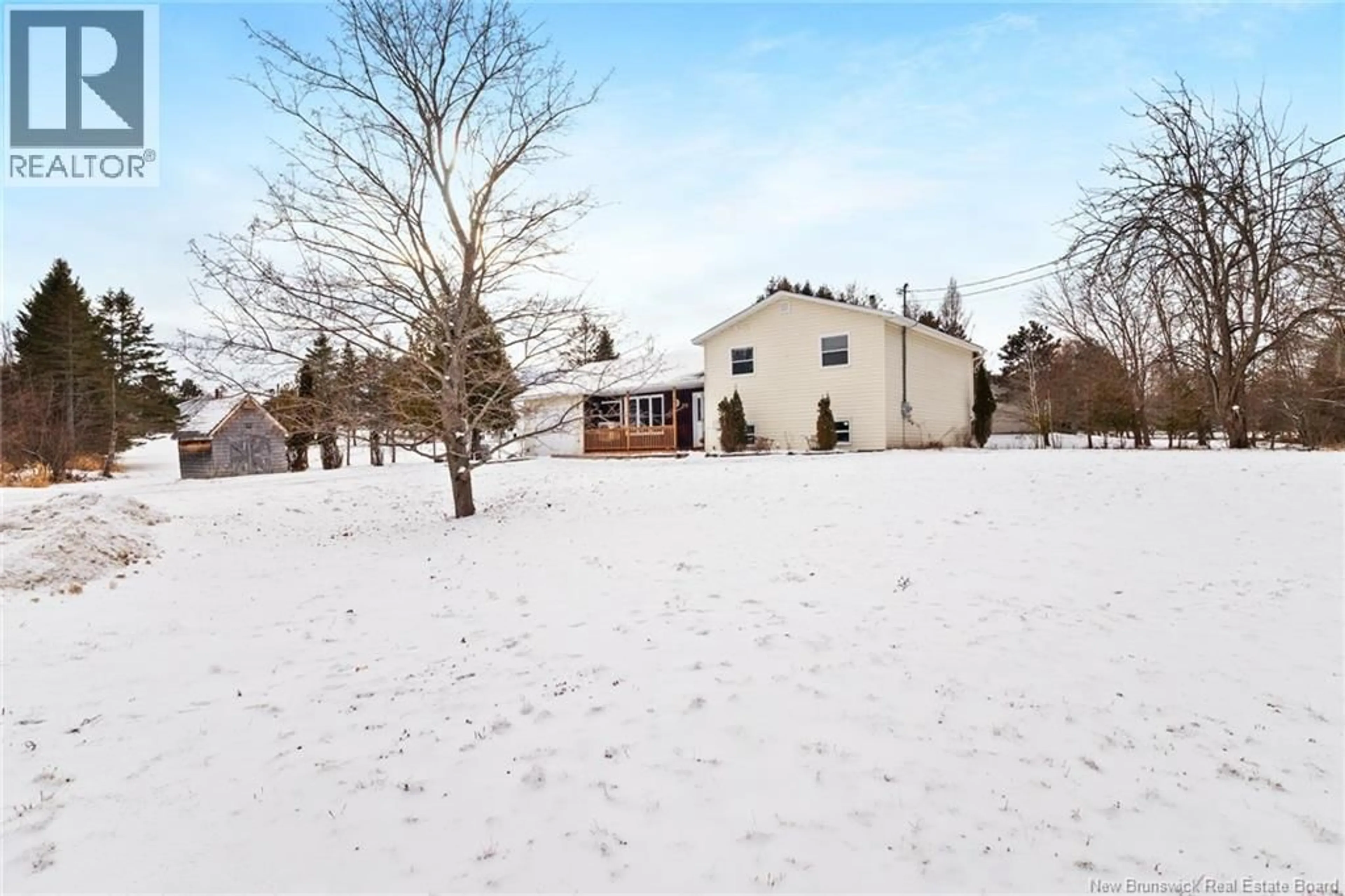 A pic from outside/outdoor area/front of a property/back of a property/a pic from drone, street for 26 SPRINGWATER COURT, Island View New Brunswick E3E1A1