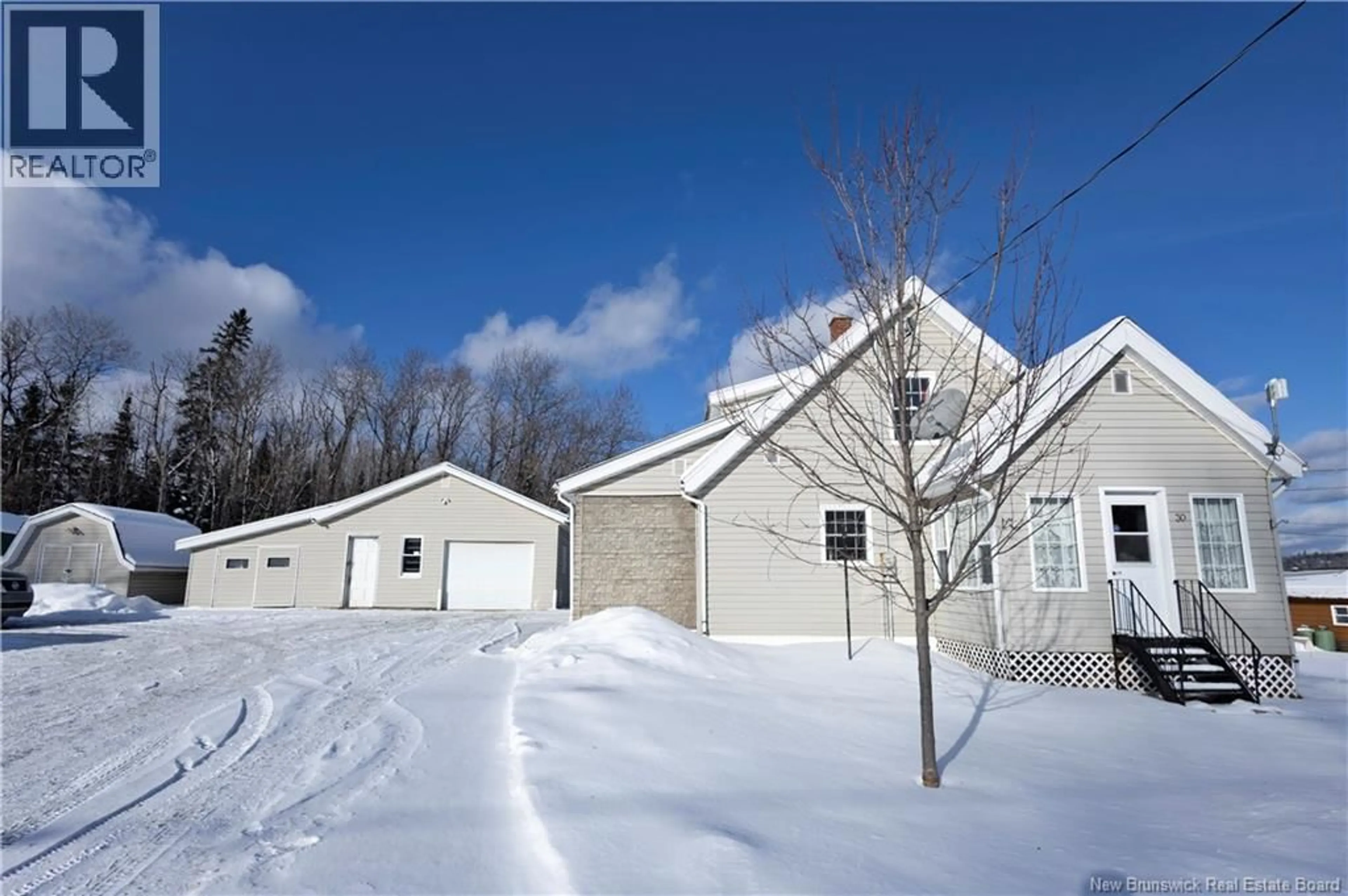 Unknown for 30 DAYE STREET, Plaster Rock New Brunswick E7G1L3