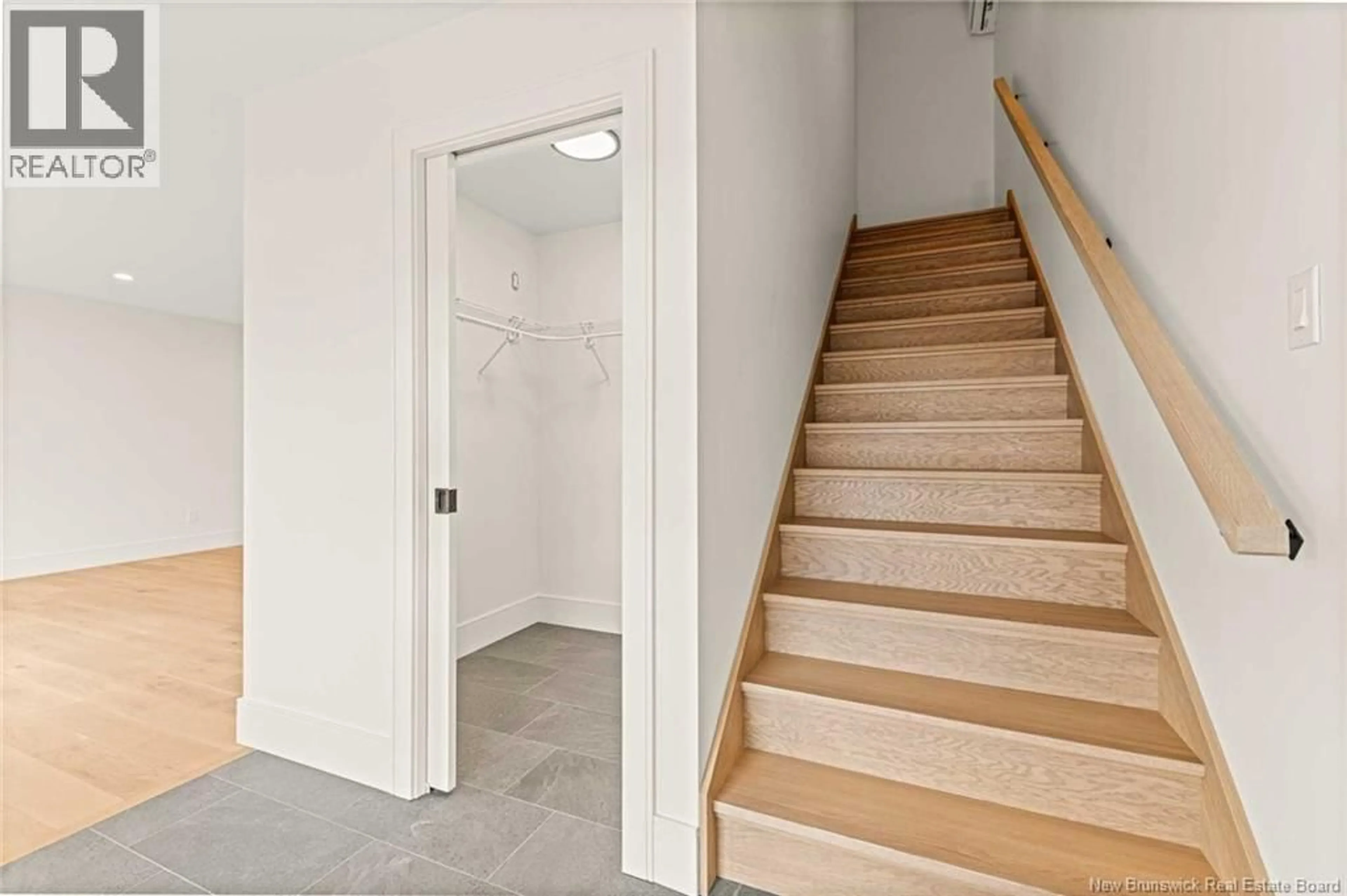 Stairs for 39 RACHEL STREET, Moncton New Brunswick E1G6H9