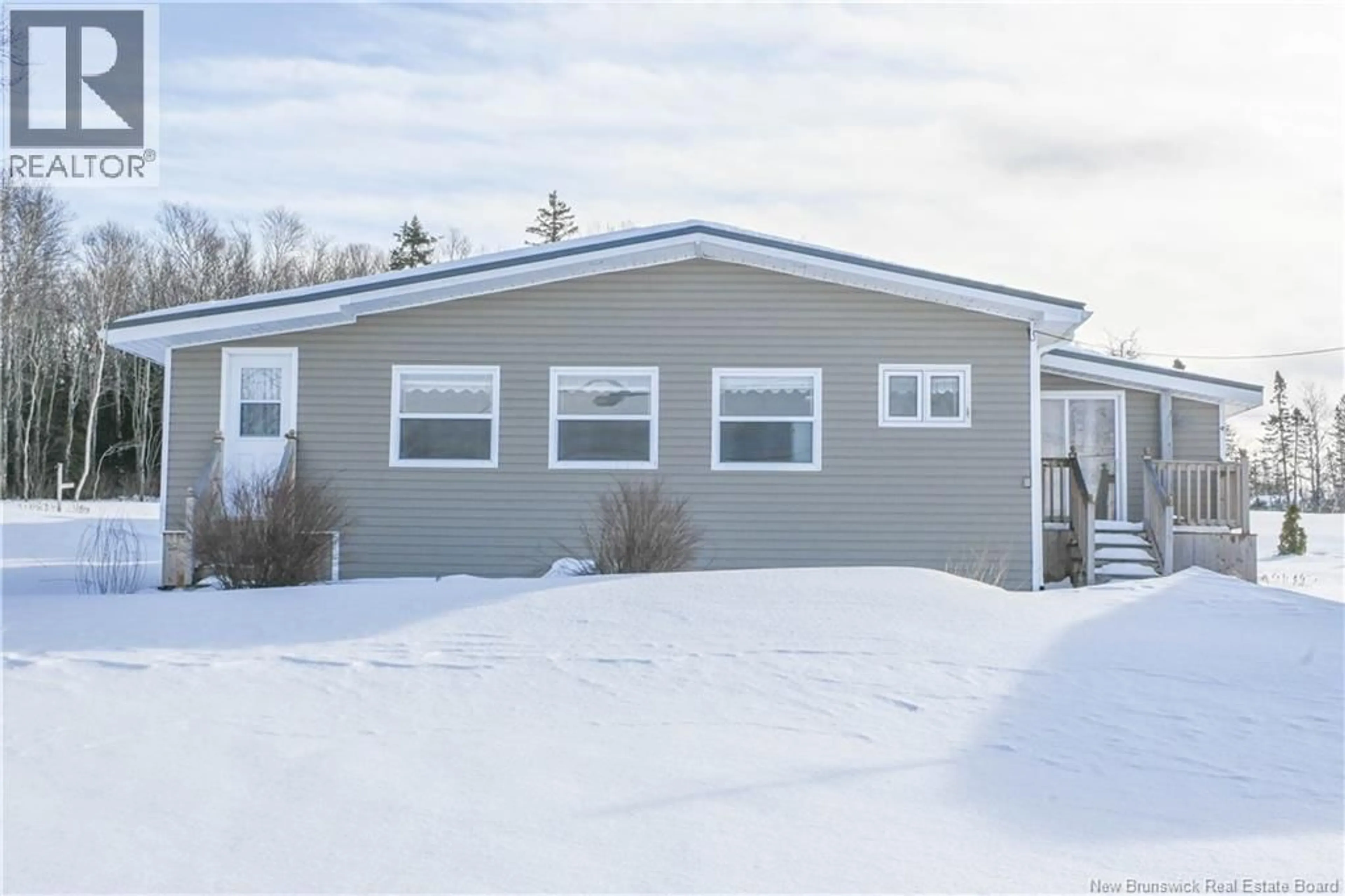 Home with vinyl exterior material, unknown for 51 EMILE-NORMAND LANE, Landry Office New Brunswick E8P2G8