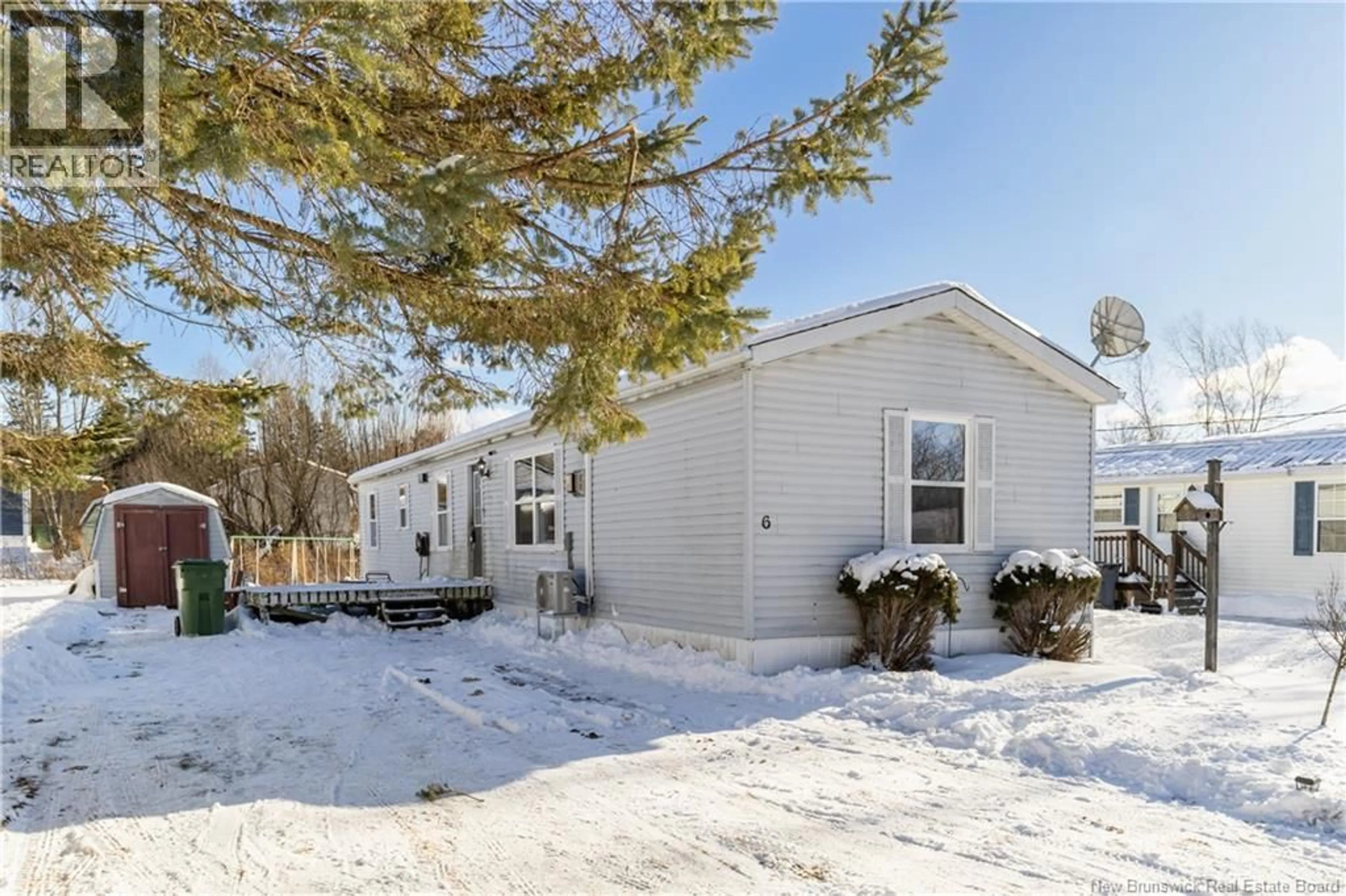 Unknown for 6 ROY STREET, Lincoln New Brunswick E3B6S6