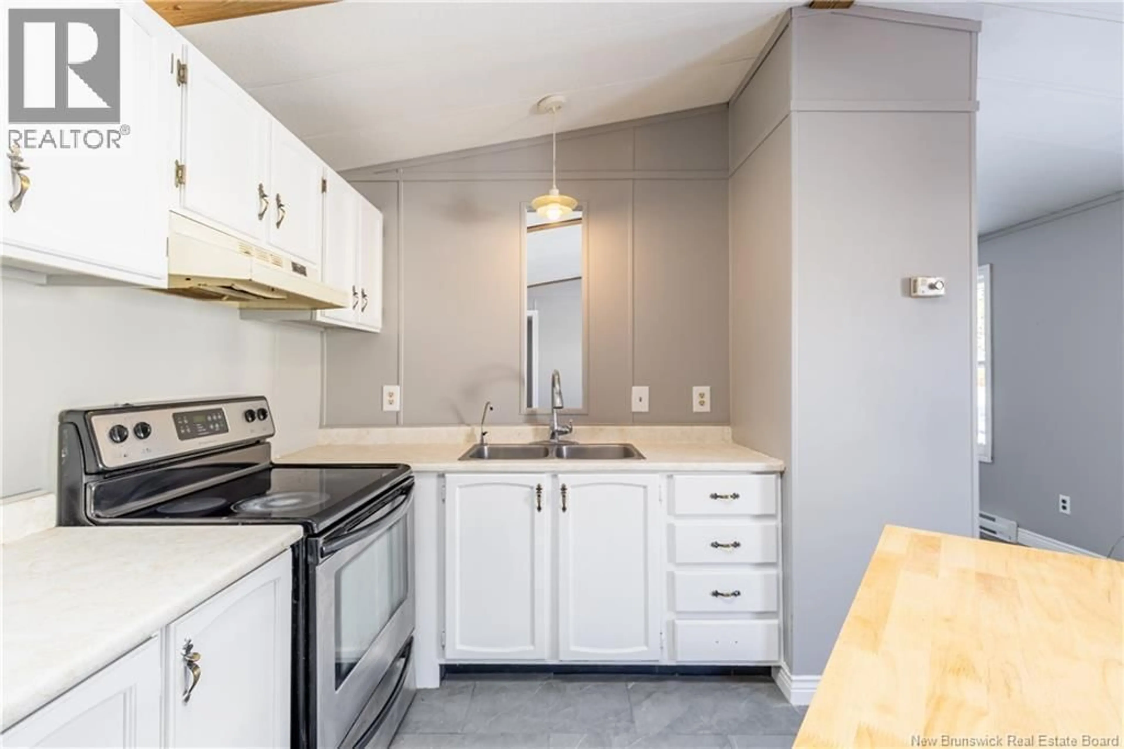 Standard kitchen, unknown for 6 ROY STREET, Lincoln New Brunswick E3B6S6