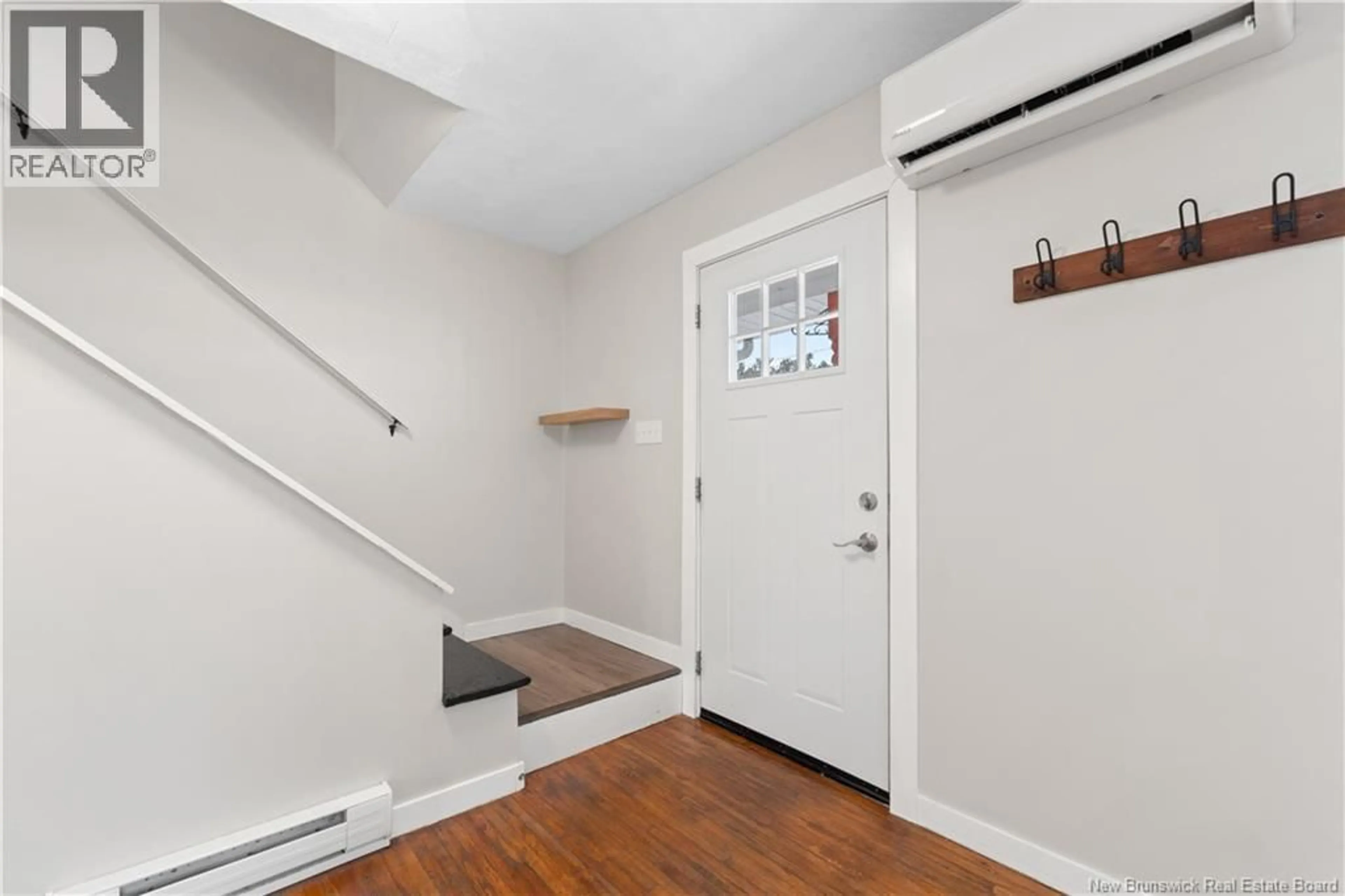 Indoor entryway for 155 WHITEPINE ROAD, Riverview New Brunswick E1B4H3
