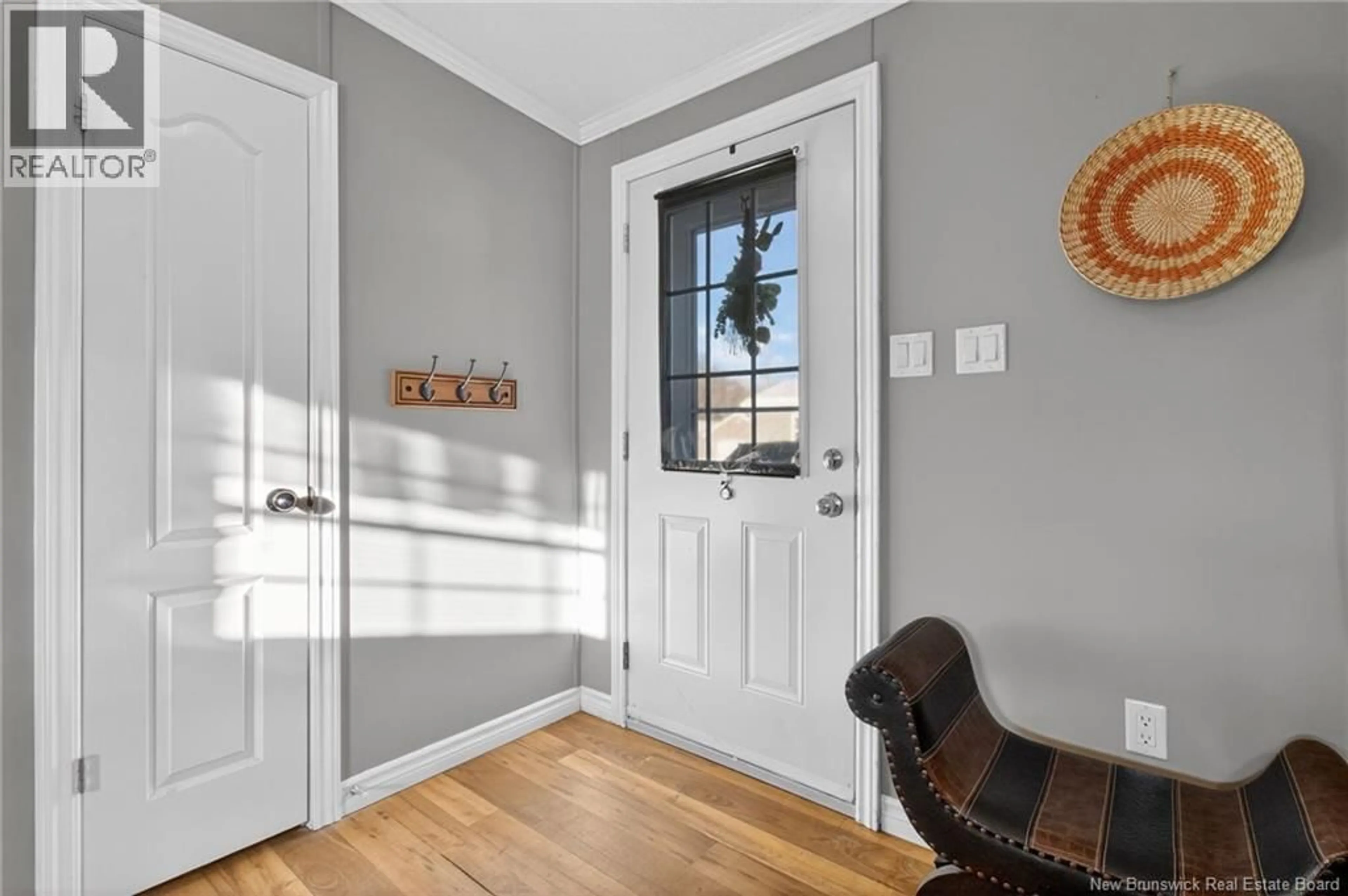 Indoor entryway for 162 STE. CROIX, Shediac New Brunswick E4P0C4