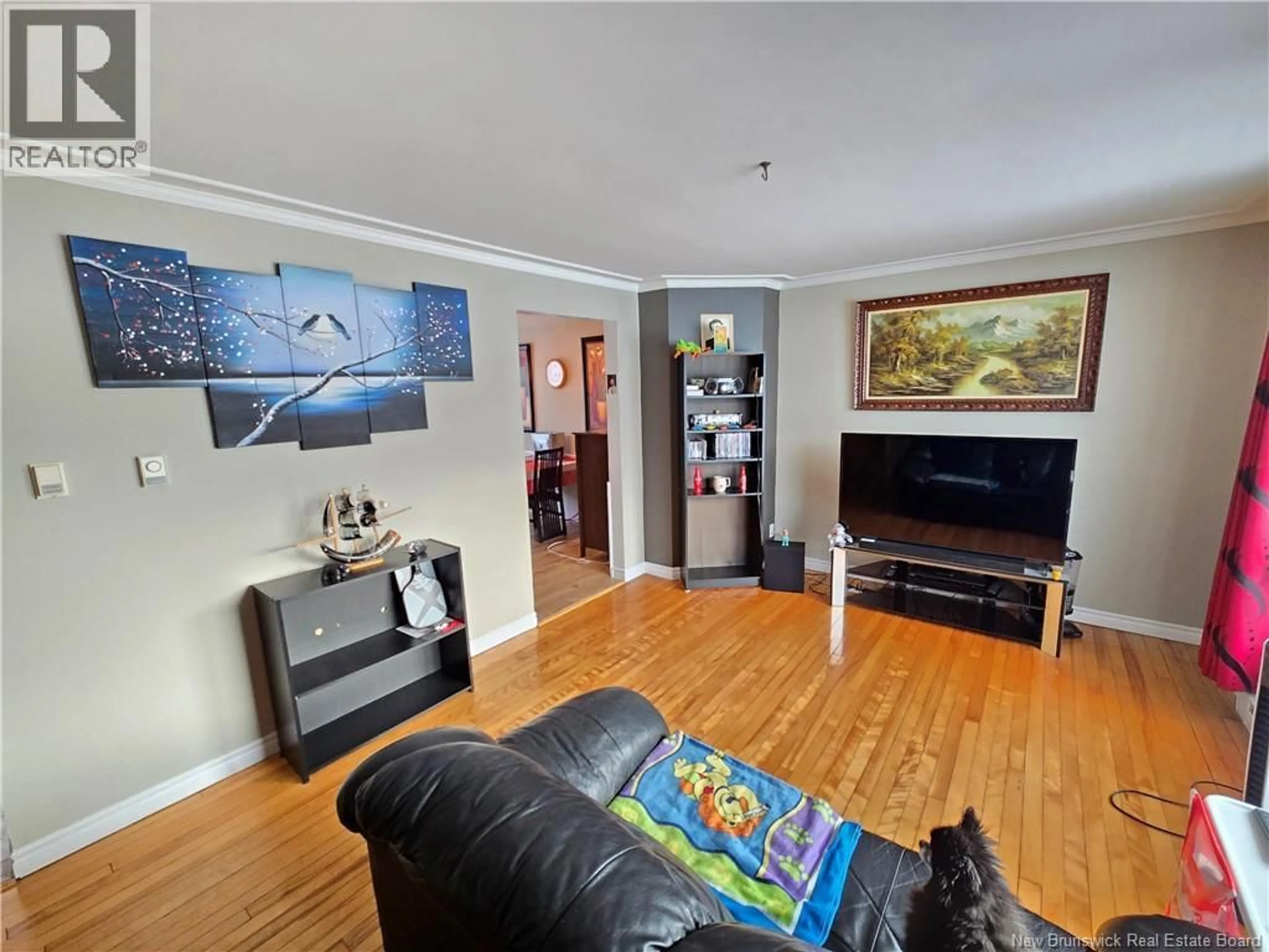 Living room with furniture, unknown for 627 PINCIPALE, Pointe-Verte New Brunswick E8J2P7